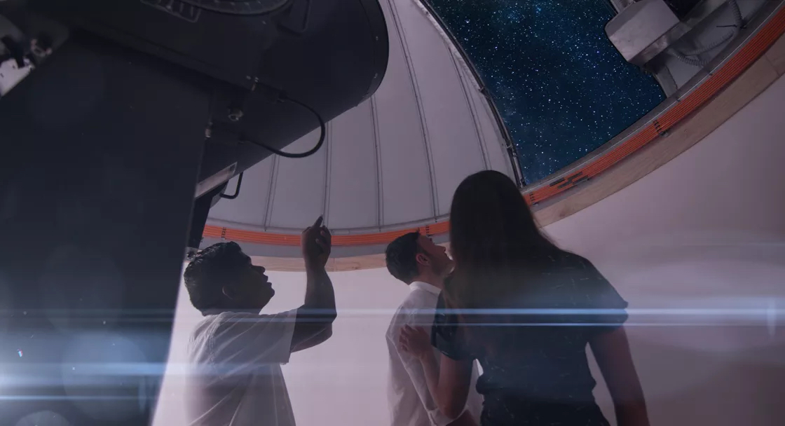 Stargazing with Hammadh Ibrahim Rasheed - Anantara Observatory