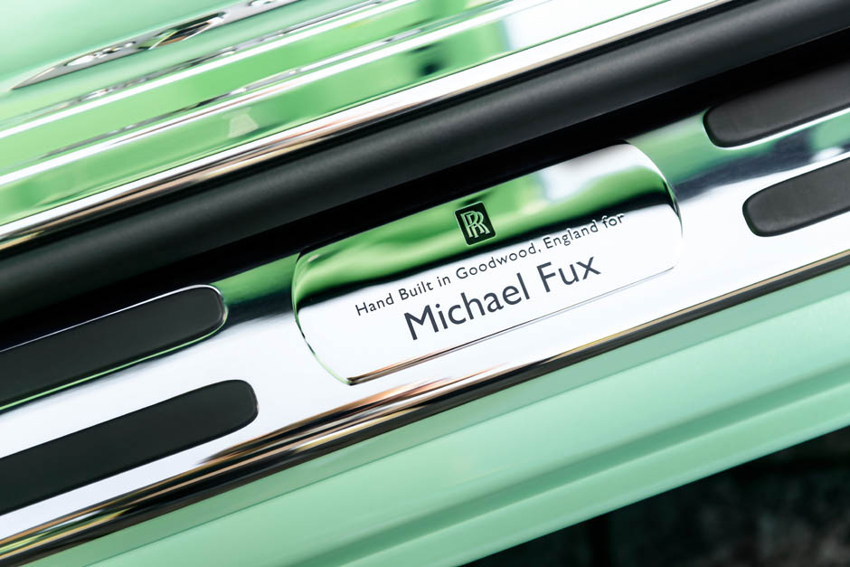 A customer treadplate on a Rolls-Royce Wraith JL8_9697