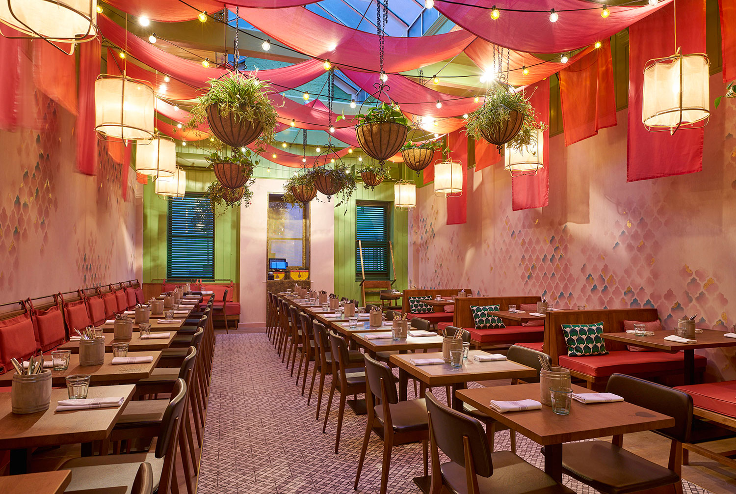 Bazaar interior Bazaar-interior