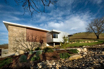 The Kukkula winery (above) reflects the dry-farmed vines and gravity-fed winemaking process Kukkula_Derek-Skalko_001-e1387814892189.jpg