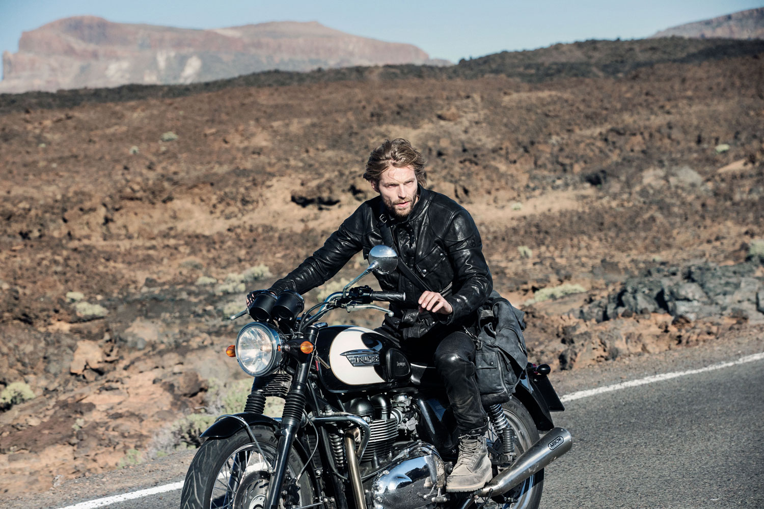 Biker chic at its most luxurious from <a href=http://www.belstaff.co.uk/men/outerwear/ target=”_blank”>Belstaff</a>, which was offering stylish options for aviators, motorists and motorcyclists as far back as 1924 _T9I195