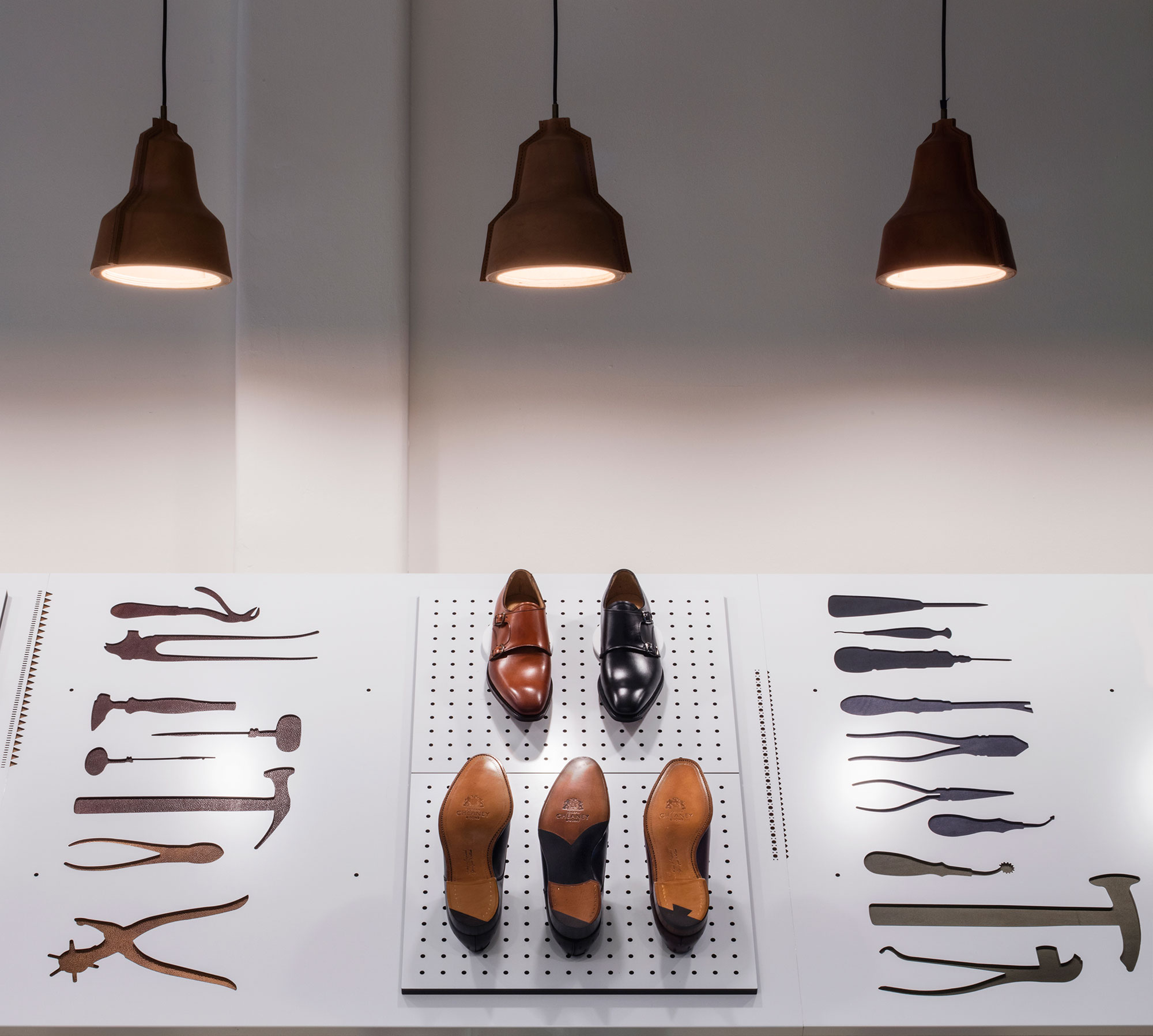 12-Cheaney---Henrietta-St---Display-Detail---the-Art-and-Craft-of-the-Shoemaker