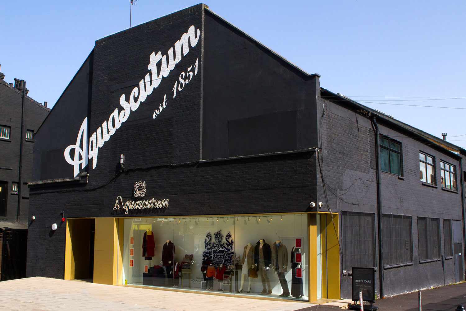 Aquascutum,-Hackney-Walk,-Exterior-