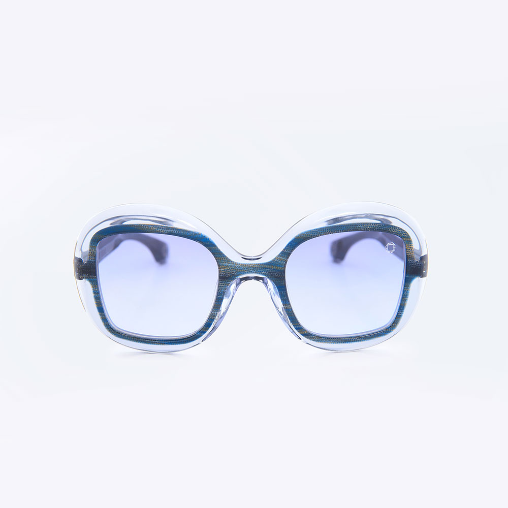 Deep Water glasses by Blake Kuwahara Mills Deep Water glasses by Blake Kuwahara Mills