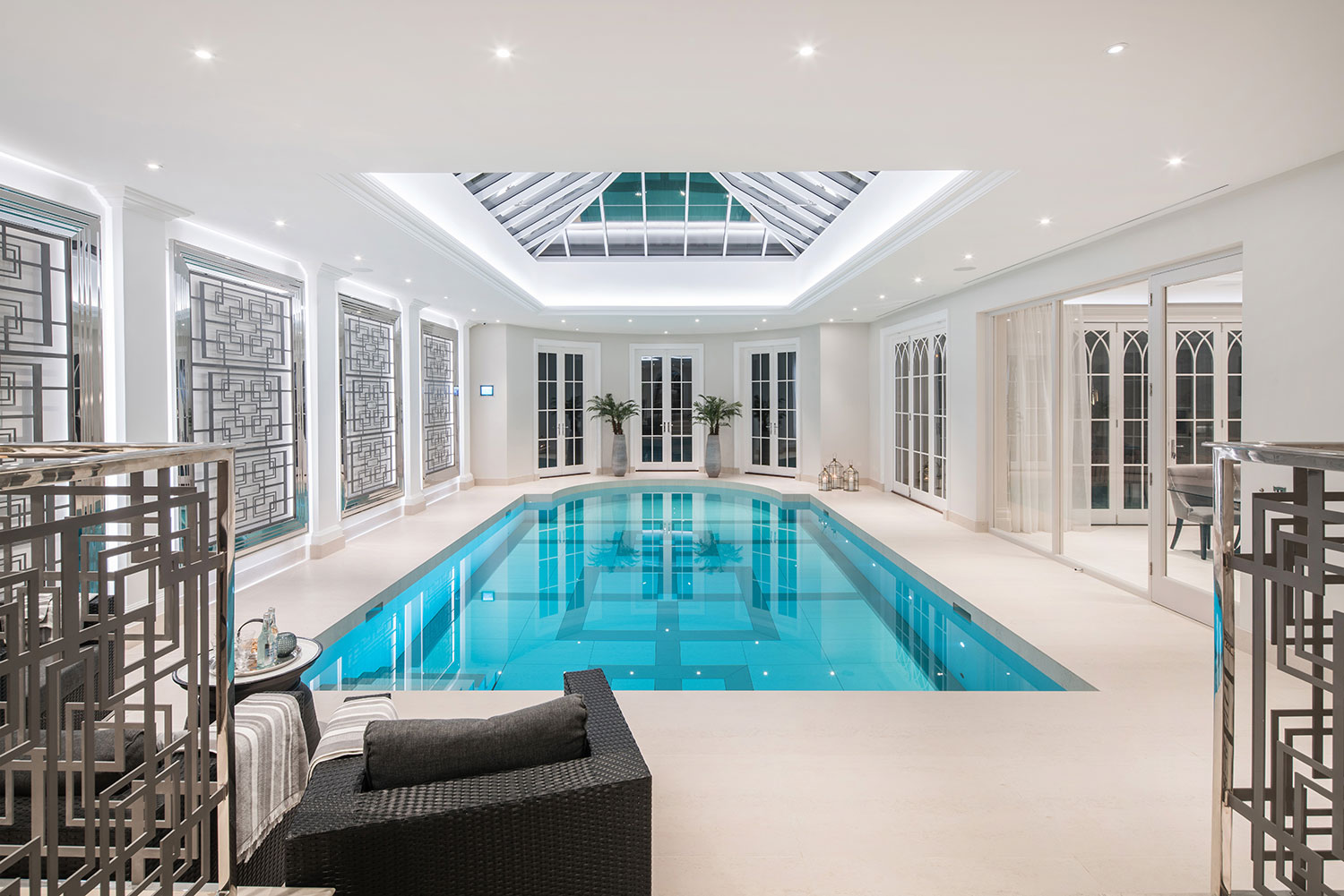 luxury-swimming-pool-2
