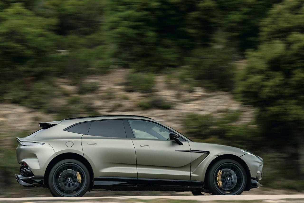 The new Aston Martin DBX707 SUV The new Aston Martin DBX707 SUV