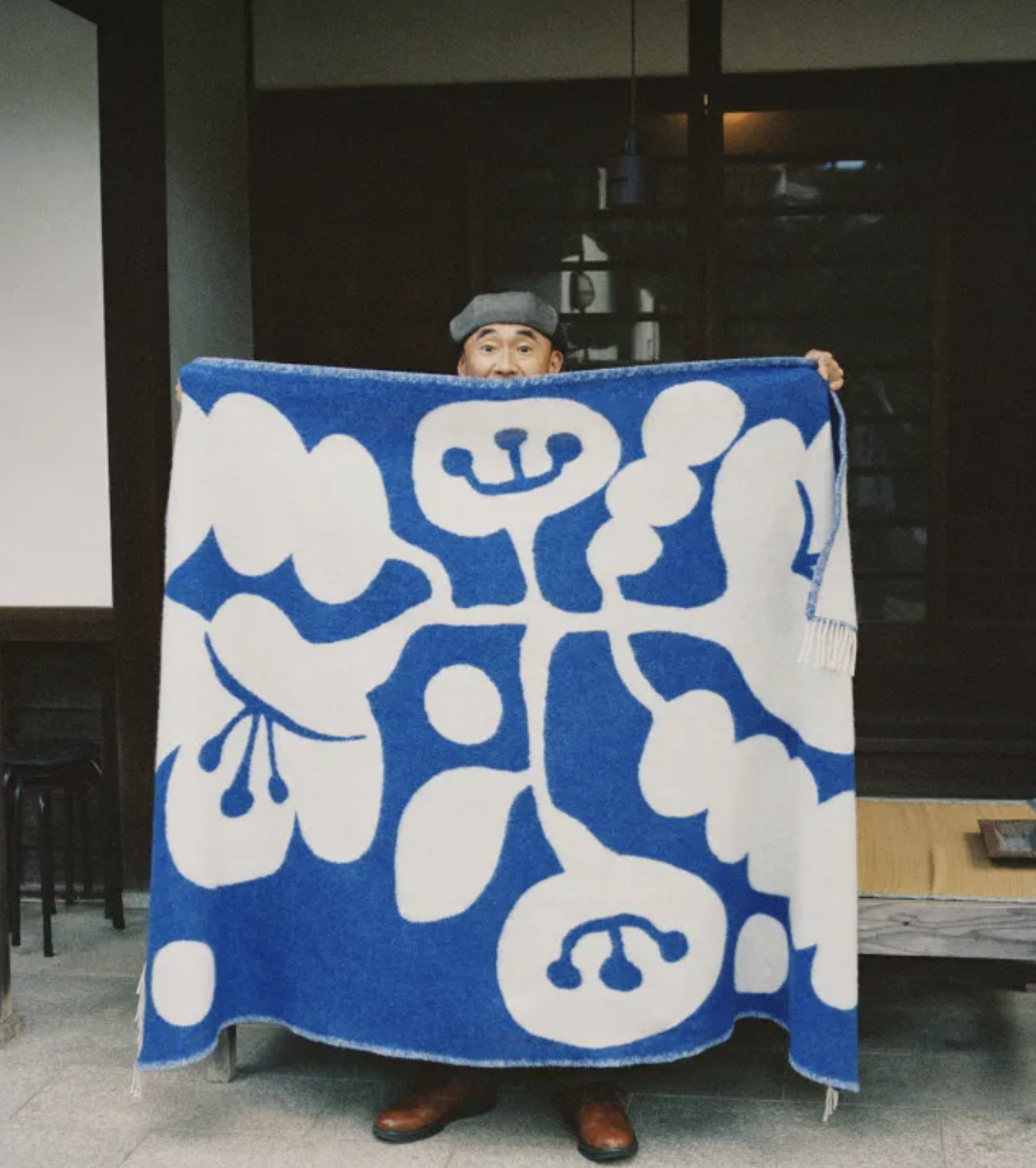 Artist Takashi Tsushima with his Arket Blanket Artist Takashi Tsushima with his Arket Blanket