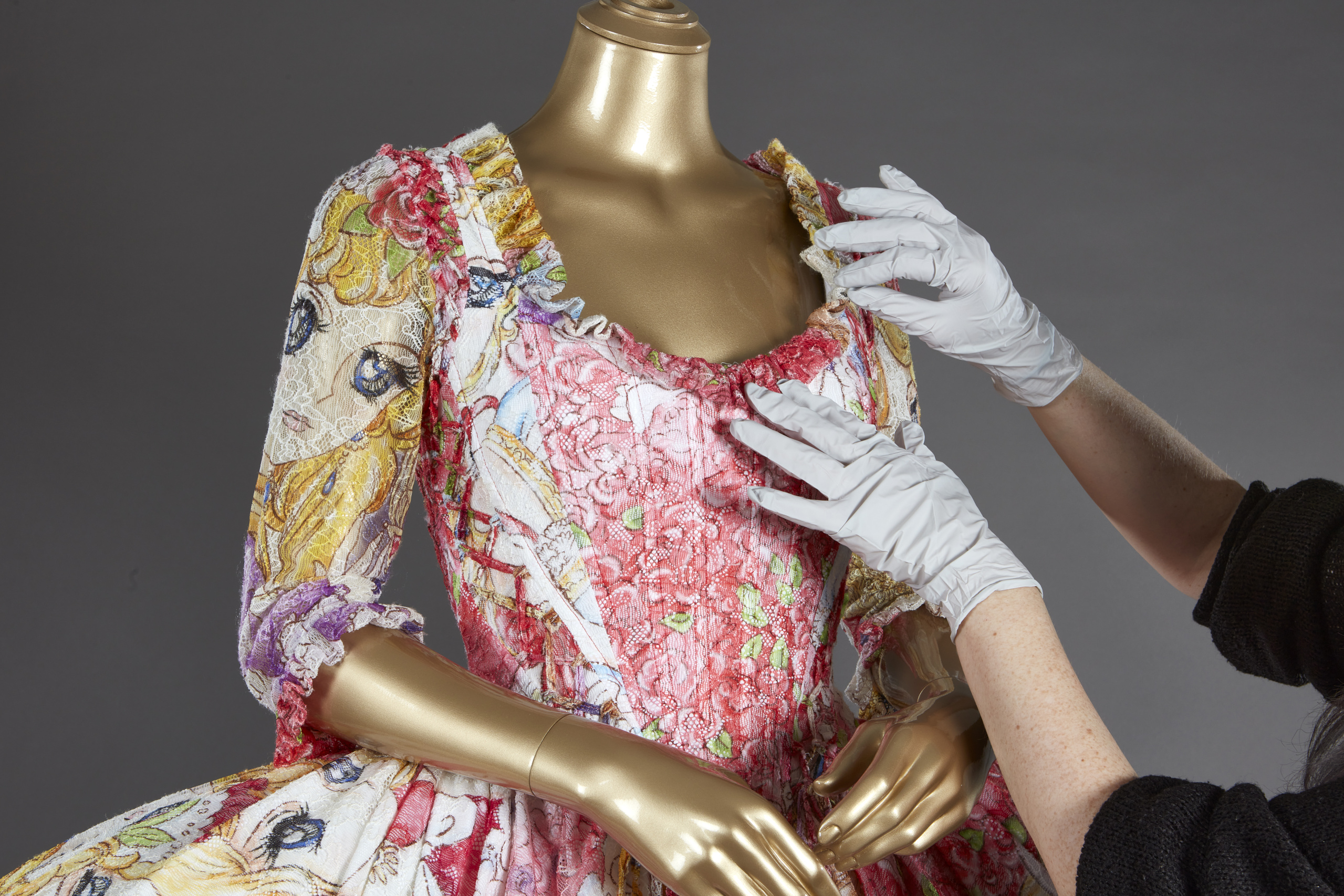 Crown to Couture, a major exhibition at Kensington Palace, examines and celebrates how fashion from the royal Georgian court has inspired red-carpet catwalk designs in the 21st century.