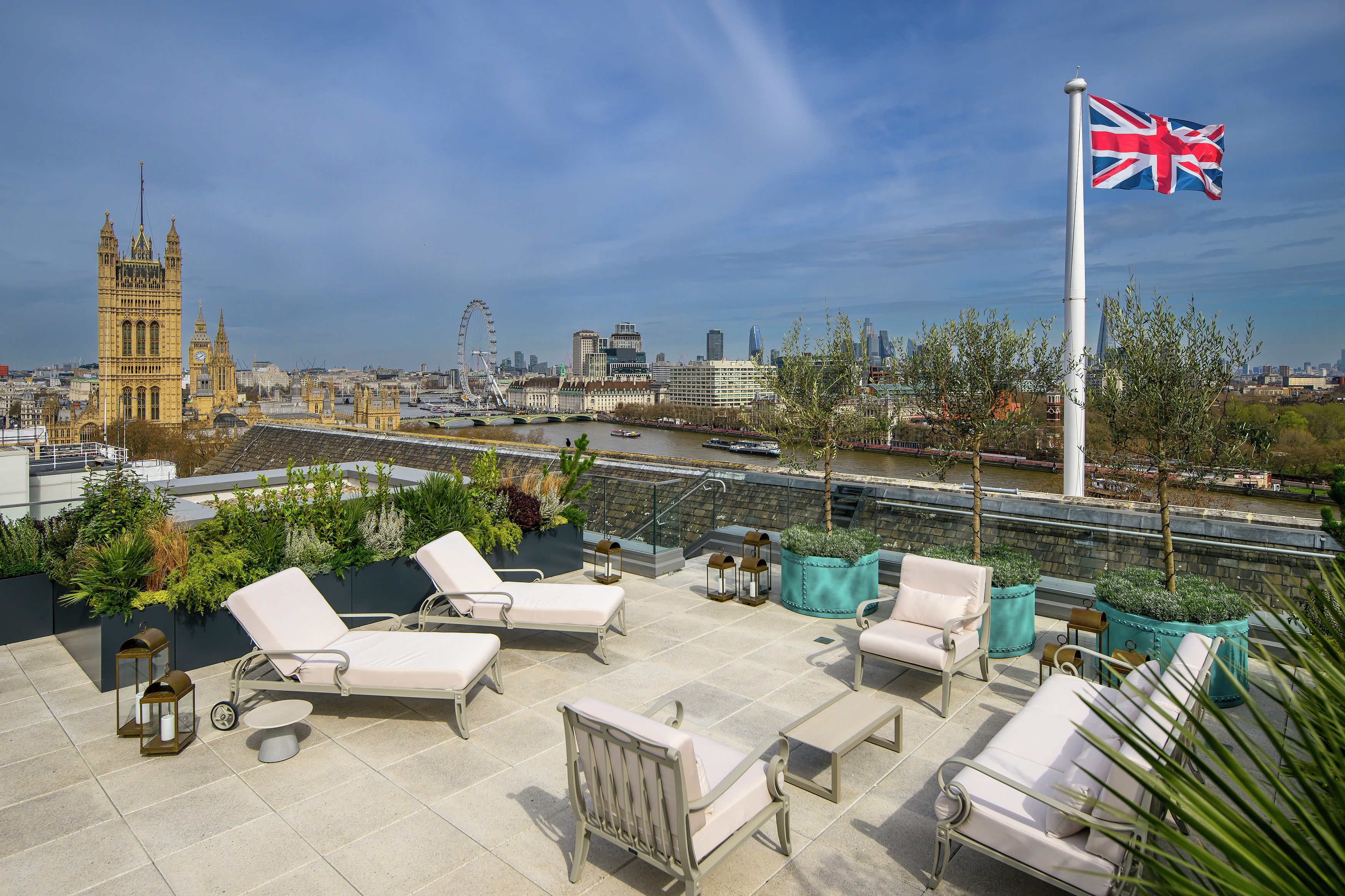 The Astor duplex at 9 Millbank features a private roof terrace