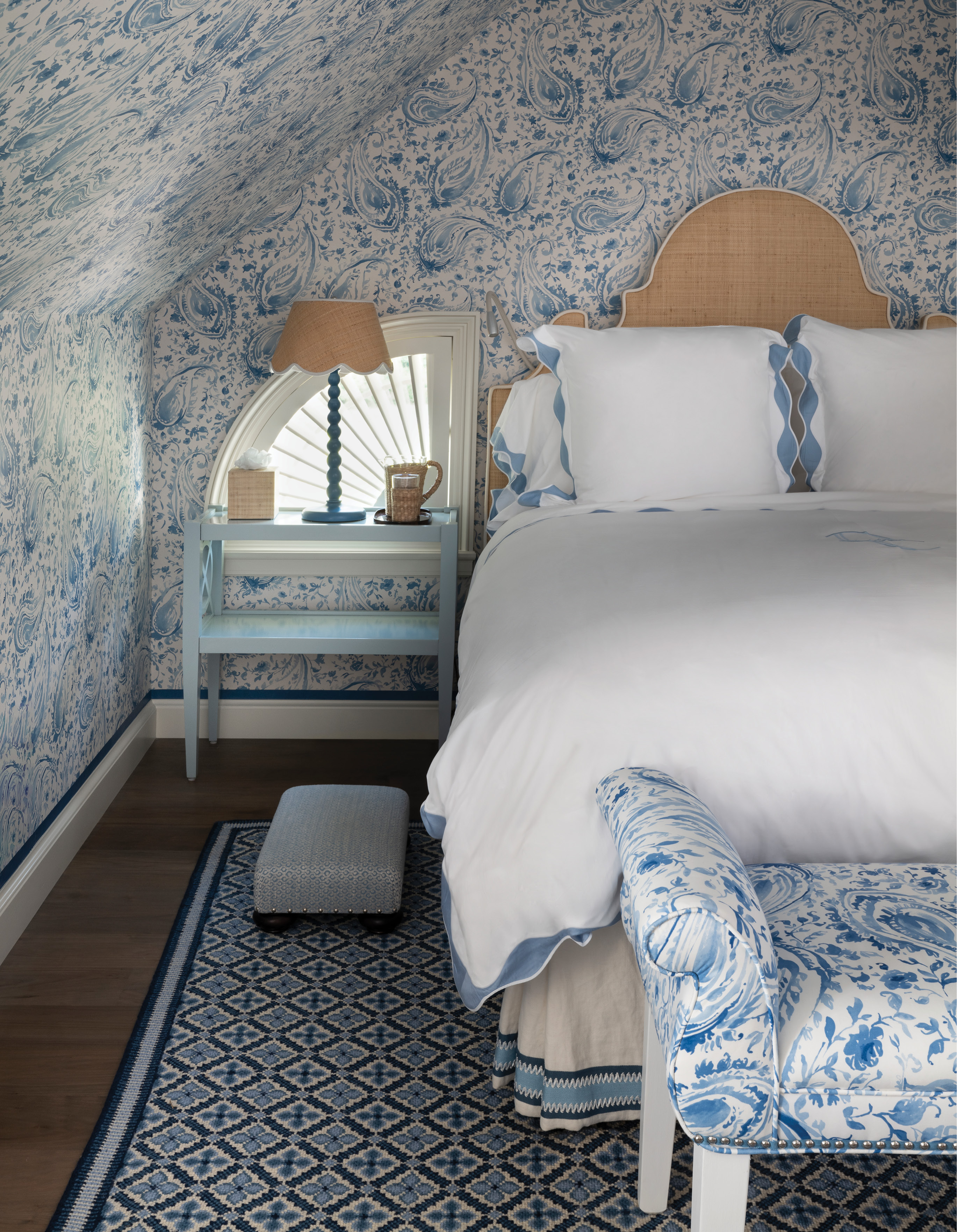 Photography by Paul Raeside A bedroom suite decorated by Nina Campbell
