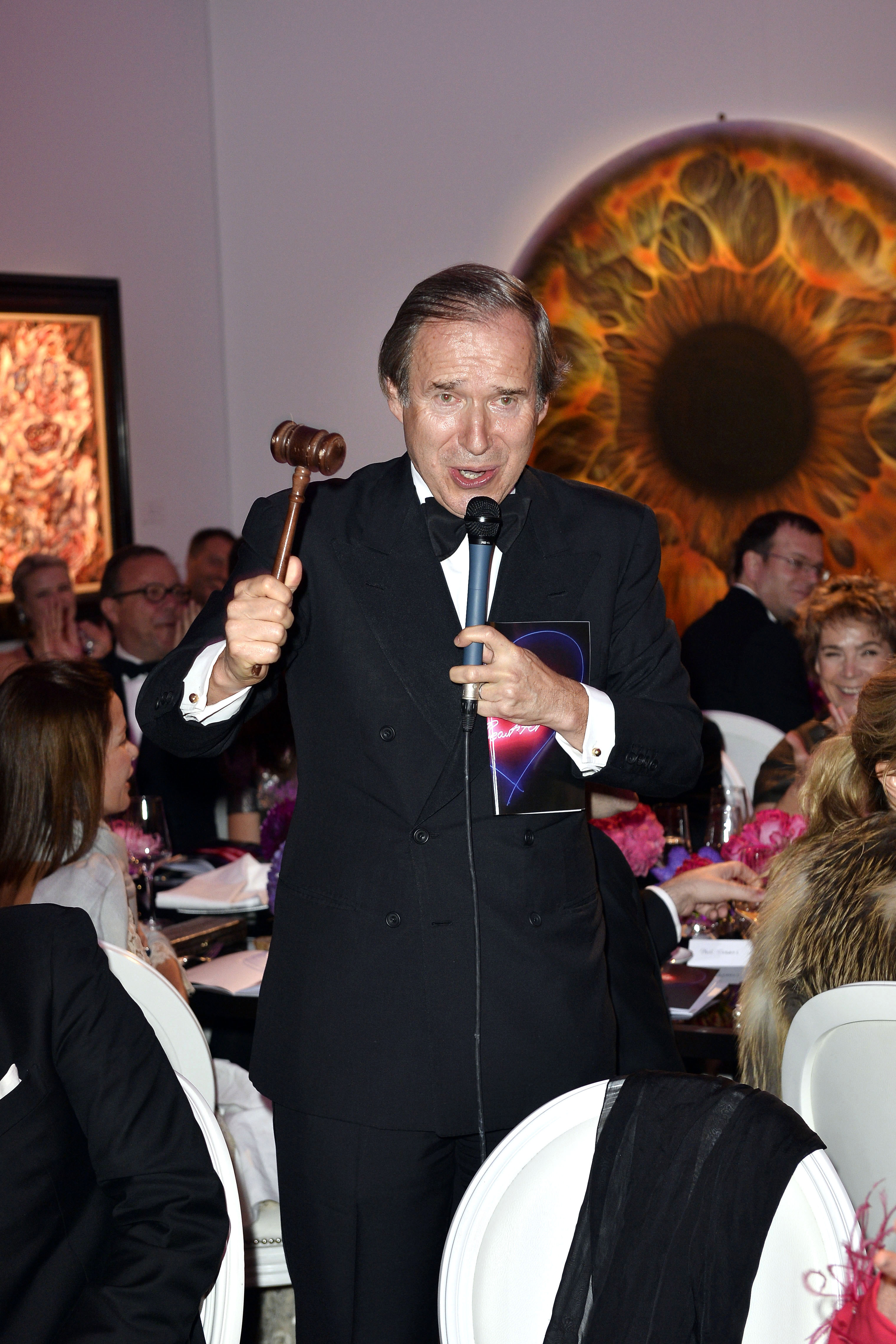 Simon de Pury by Luc Castel Five Minutes with Auctioneer Simon de Pury