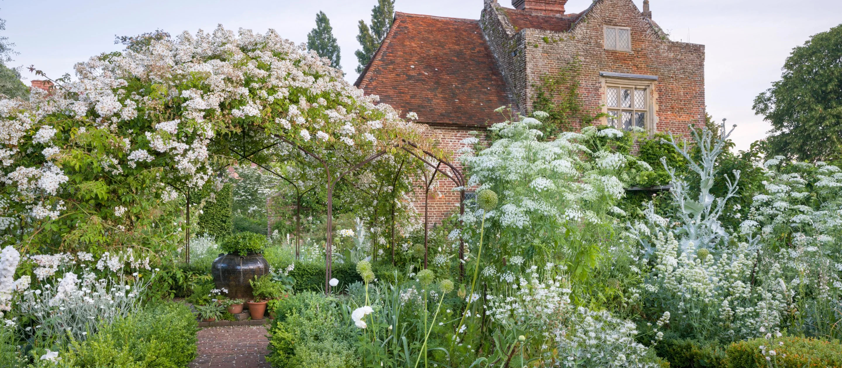 Best British Gardens to Visit July 2023