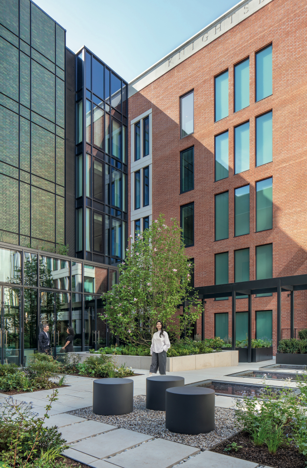 Property of the Week: Knightsbridge Gardens, Prime Rental in London