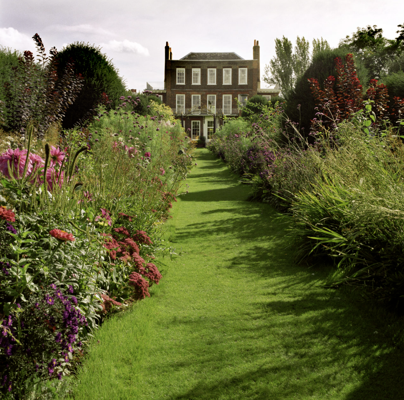 Five Minutes with Nina Marenzi of Future Fashion Expo