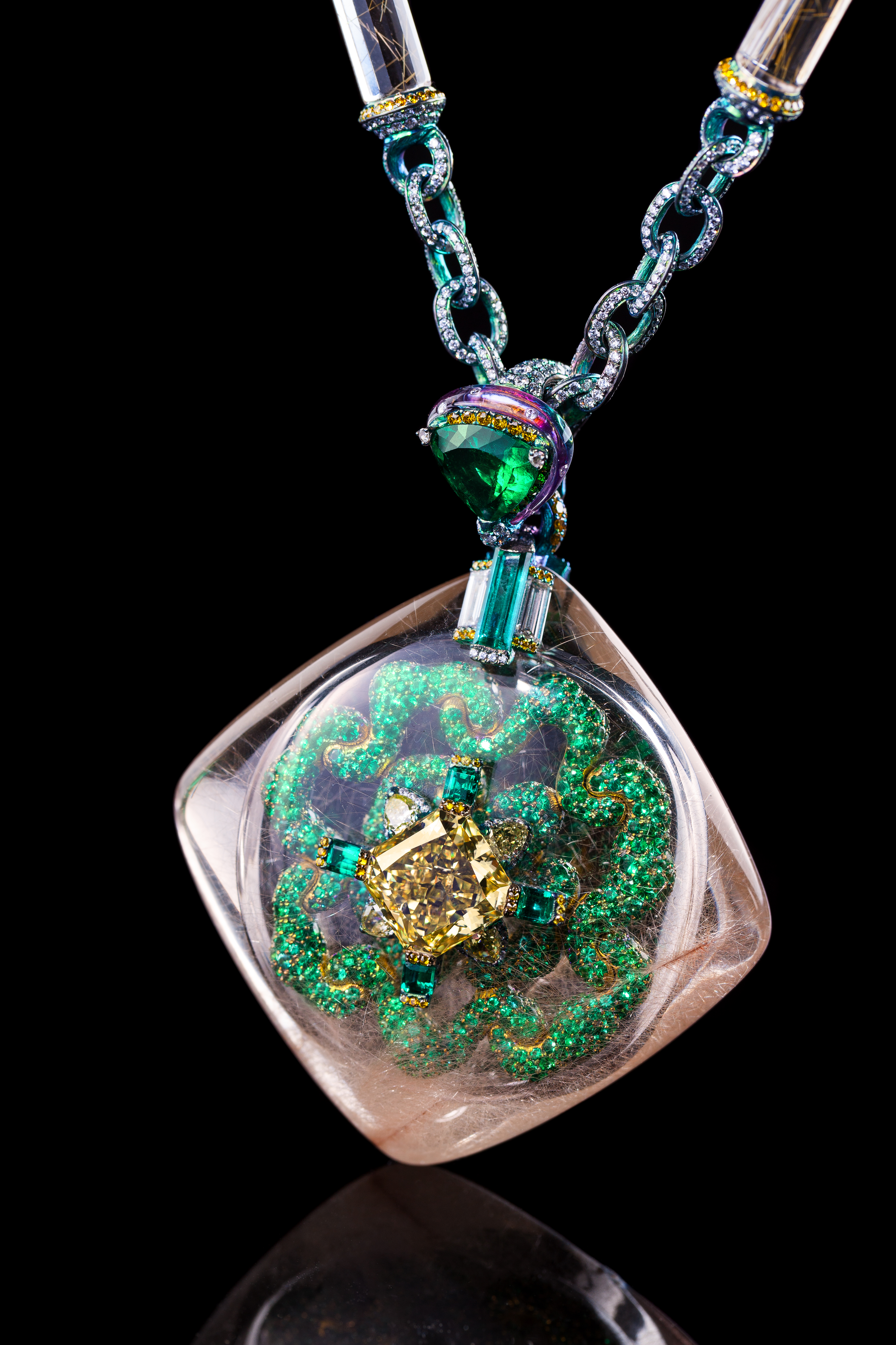 Christie’s exhibition Wallace Chan jewellery The Secret Abyss Necklace