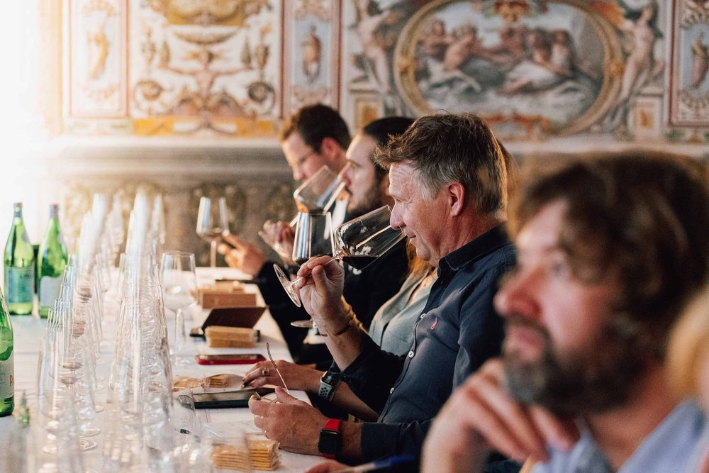 Golden Vines - Wine Tasting