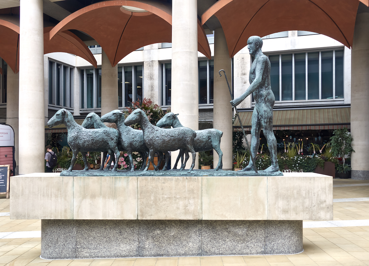 London's Iconic Statues - Paternoster
