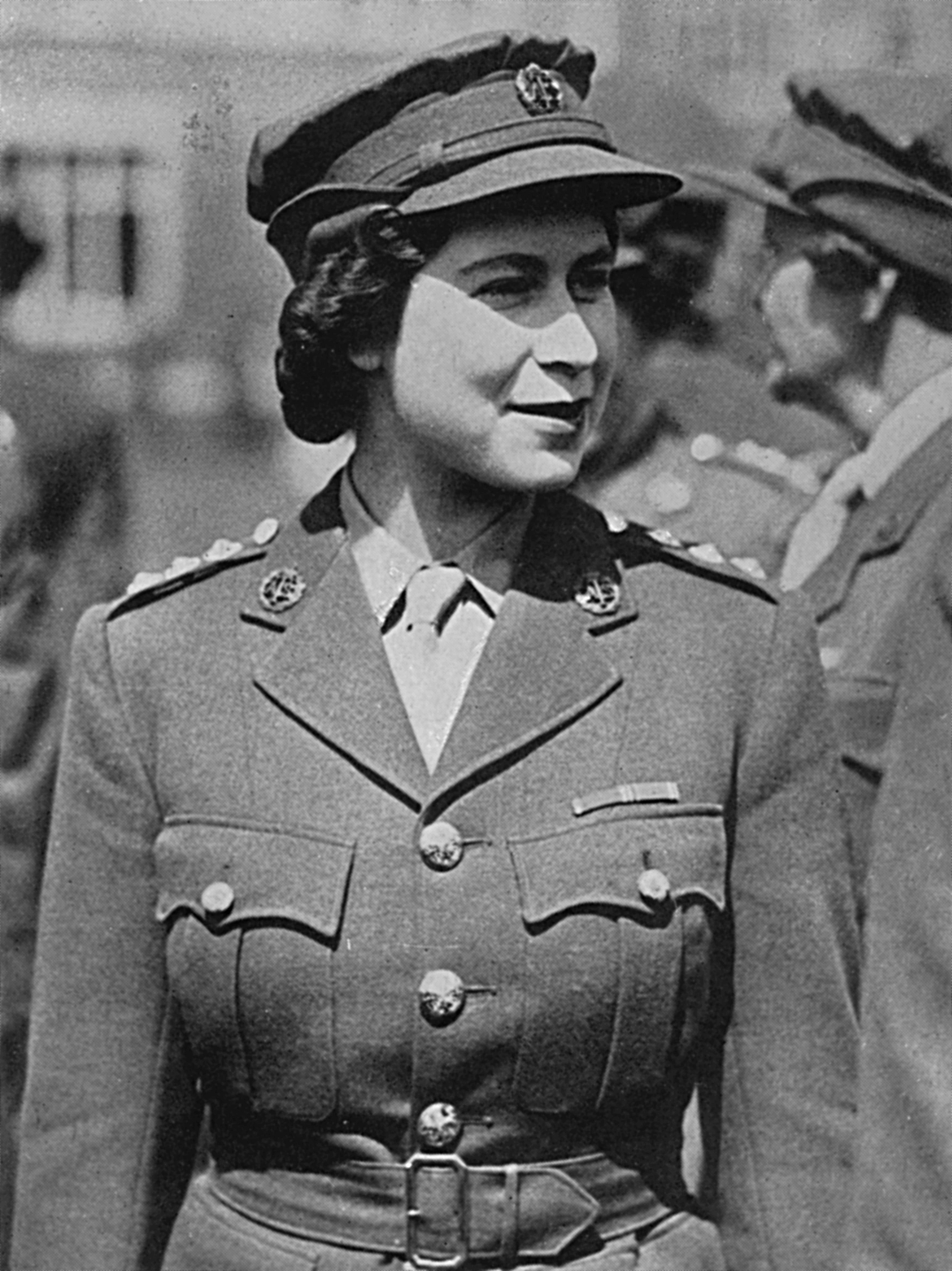 An image of Princess Elizabeth in uniform.