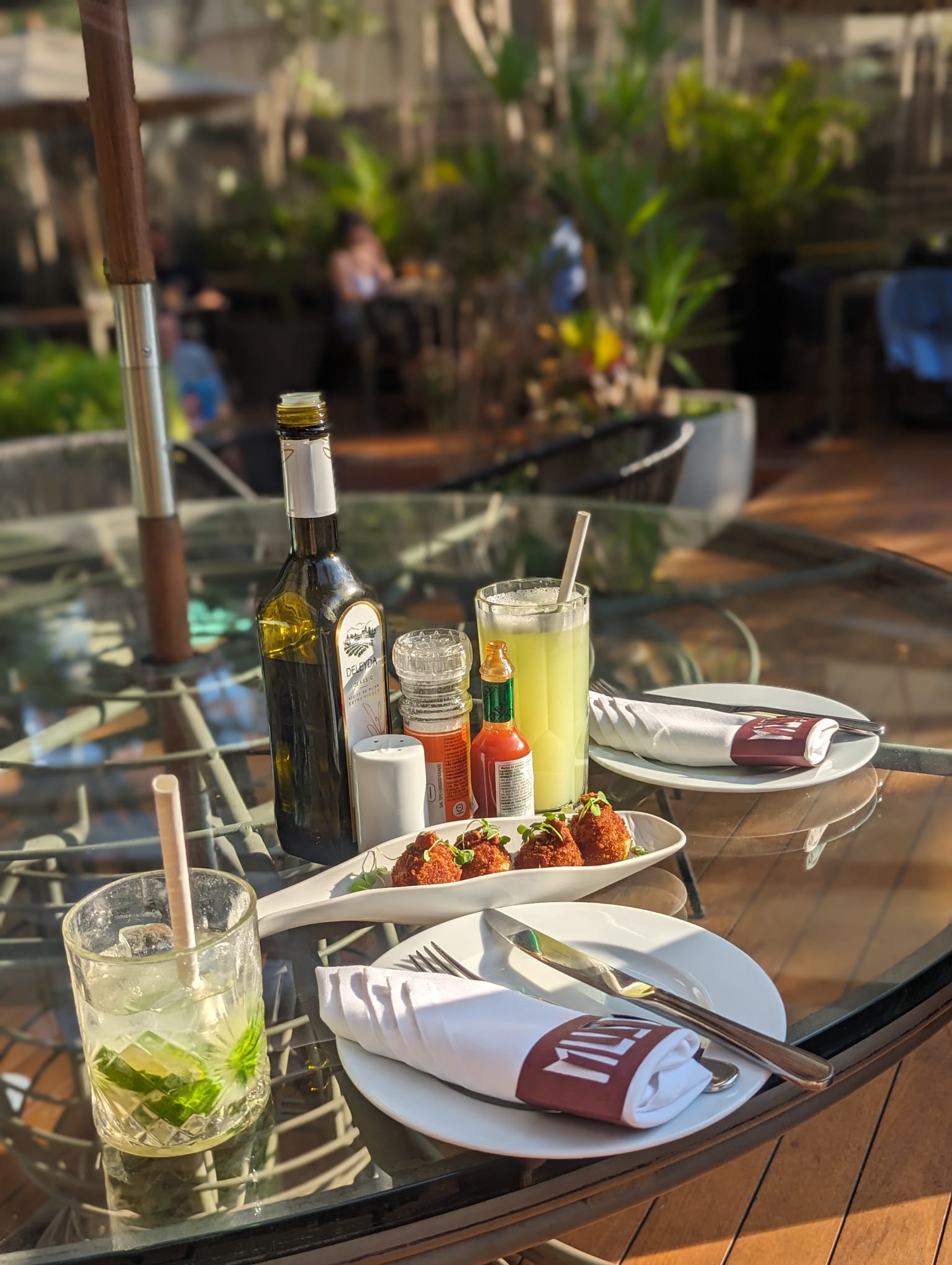 MUST Restaurant, Tivoli Mofarrej