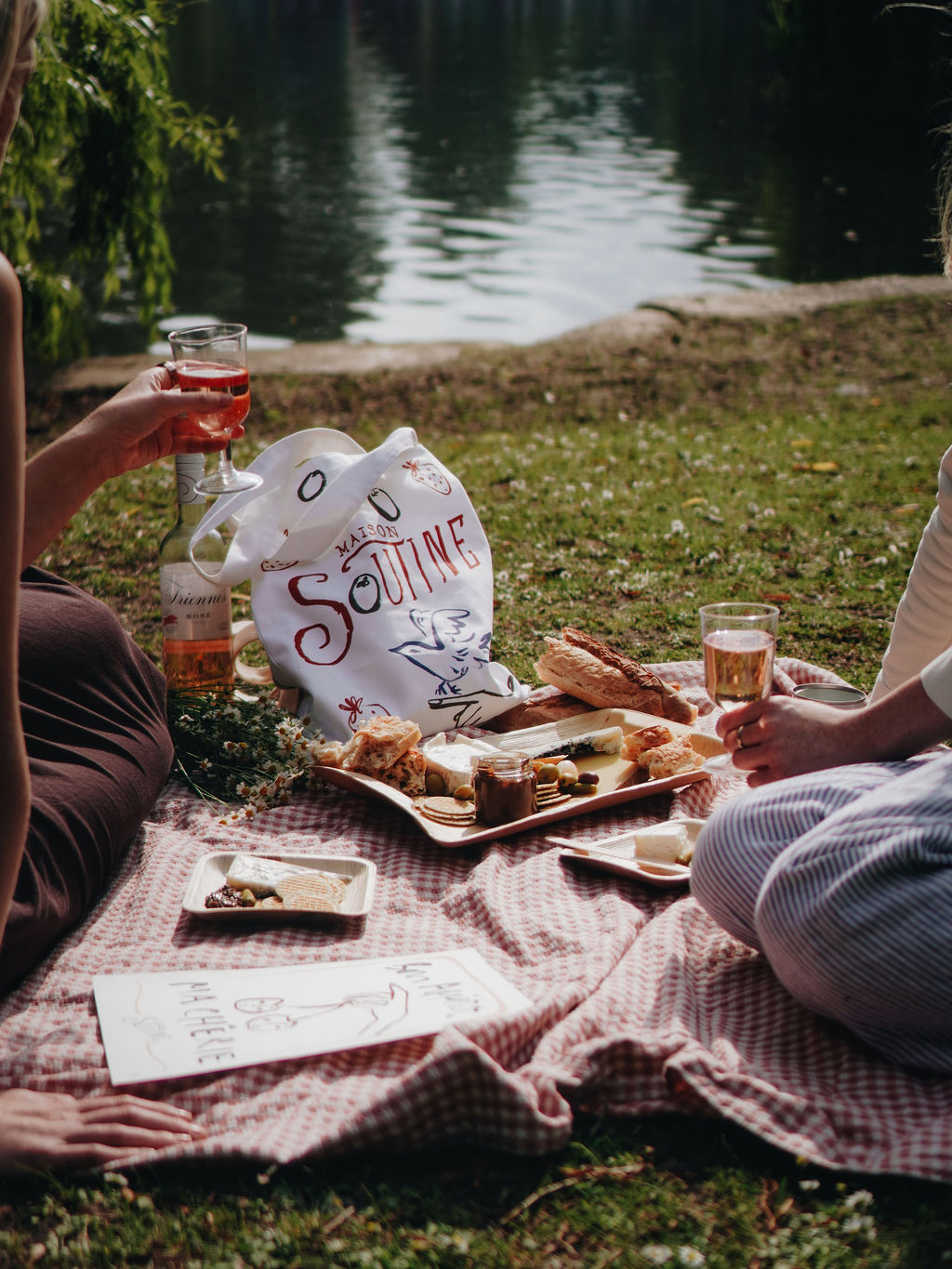 Soutine's takeaway picnic bag can be enjoyed down by the river