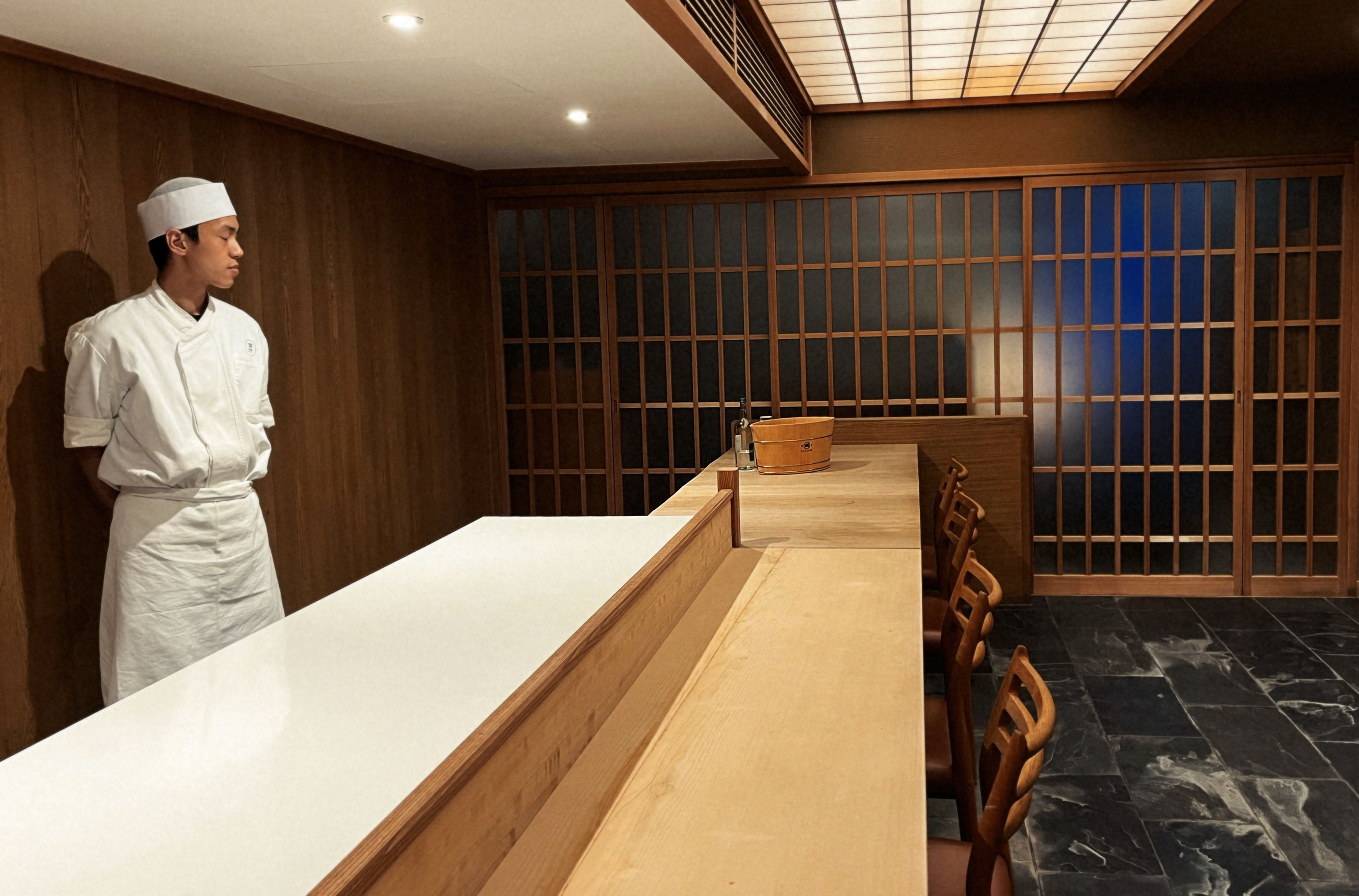 The first kaiseki restaurant in London, where sake is severed. 