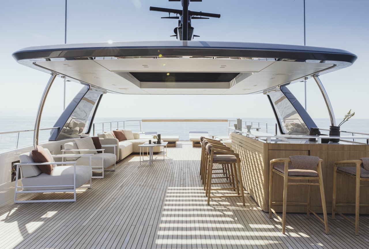 Topdeck of a Sanlorenzo SD312.