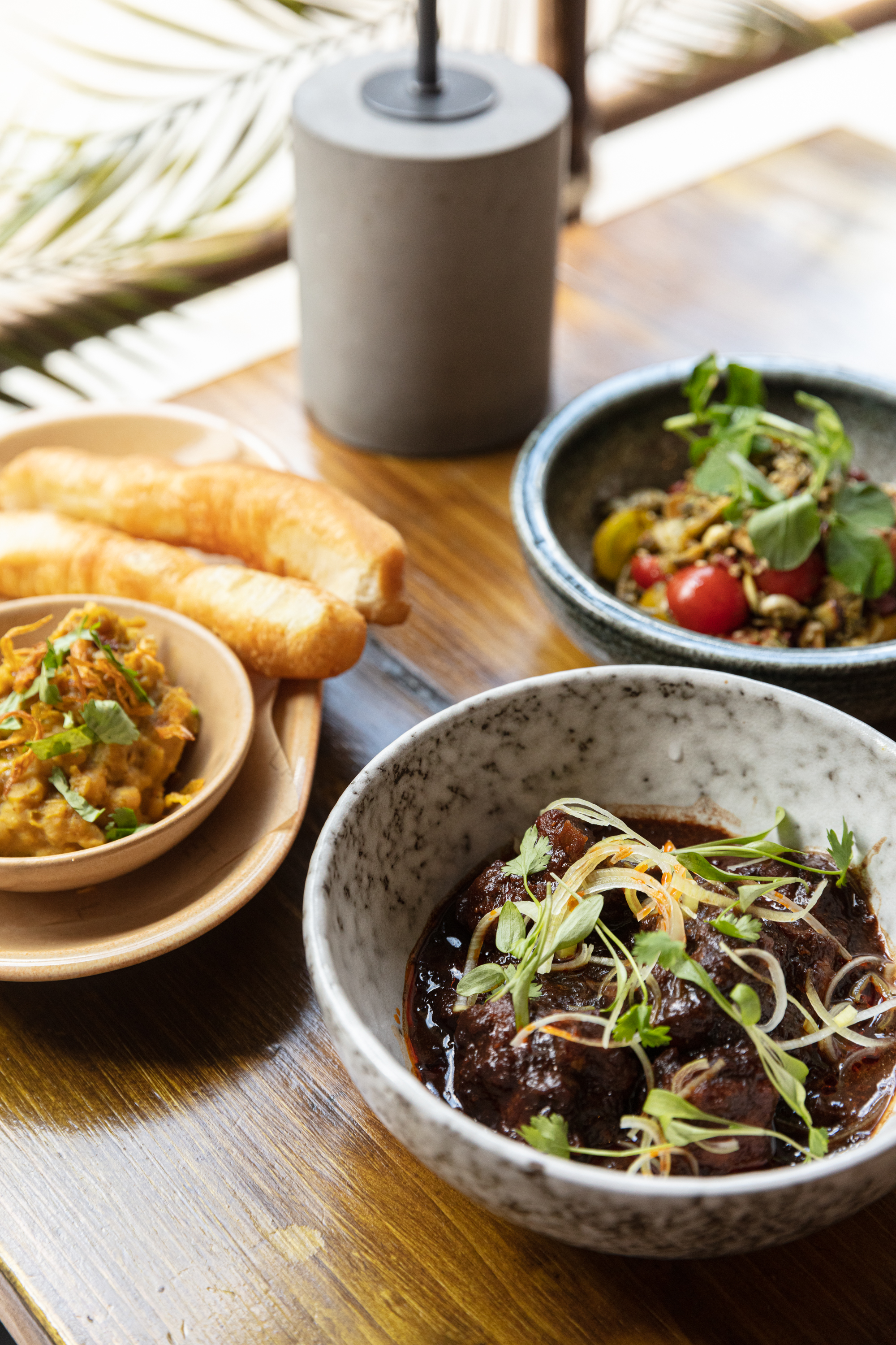 Guide to Bermondsey, Lahpet Larder.