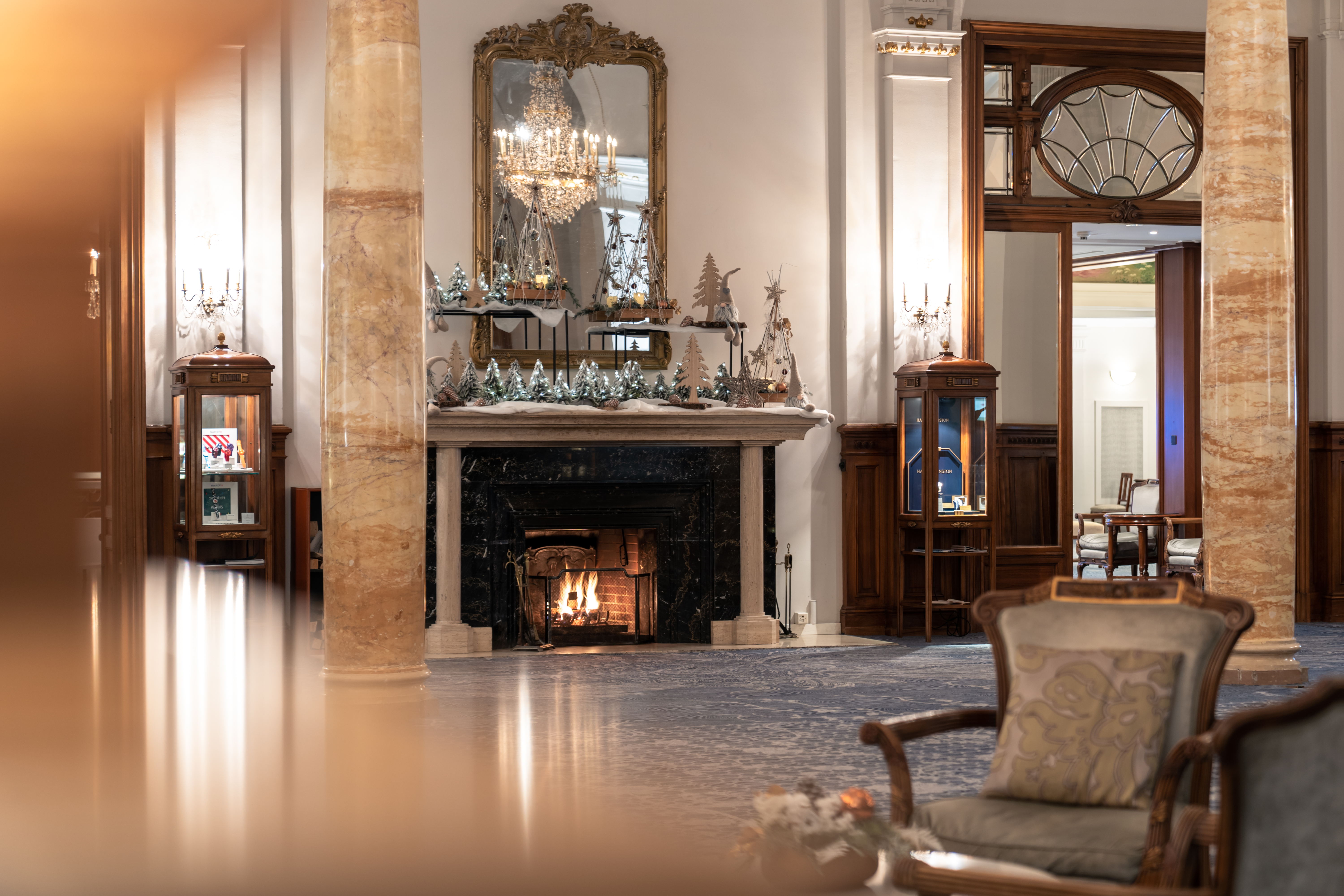 The Lounge in Fairmont Le Montreux Palace, one of the stays with a Christmas Market