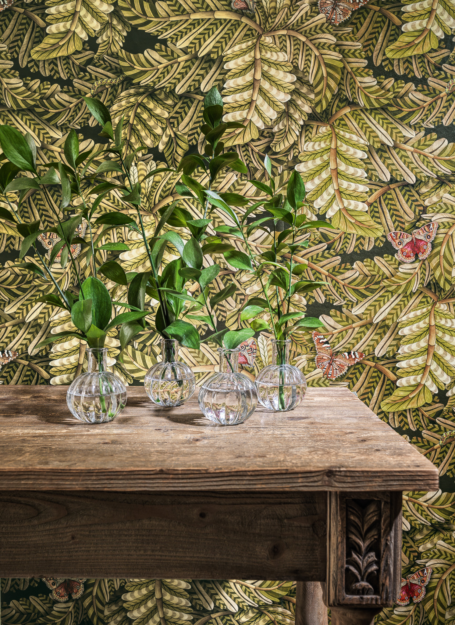 'Acacia Canopy', Cole & Son British wallpaper