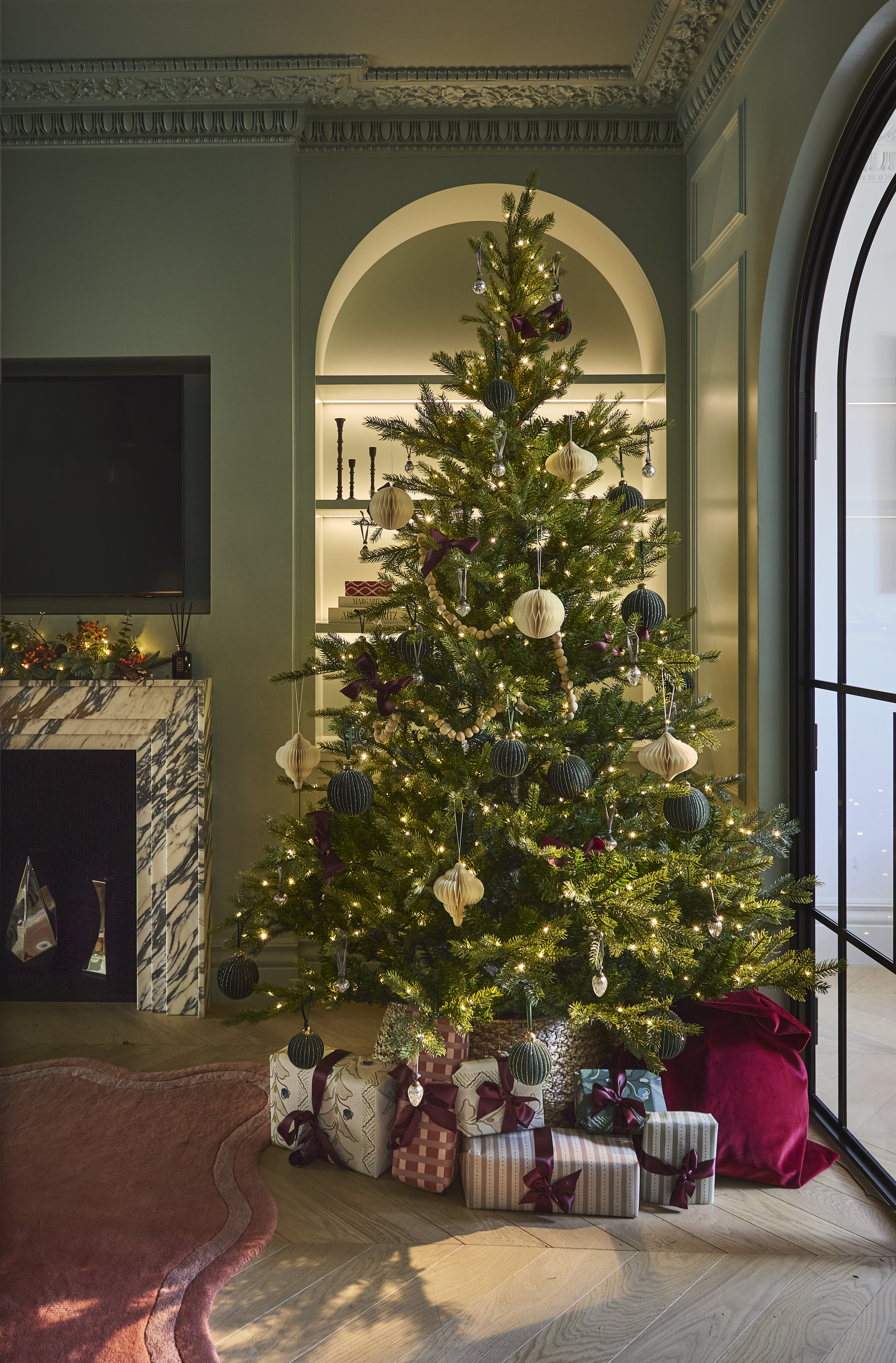 Project London's expert tips for hosting Christmas.