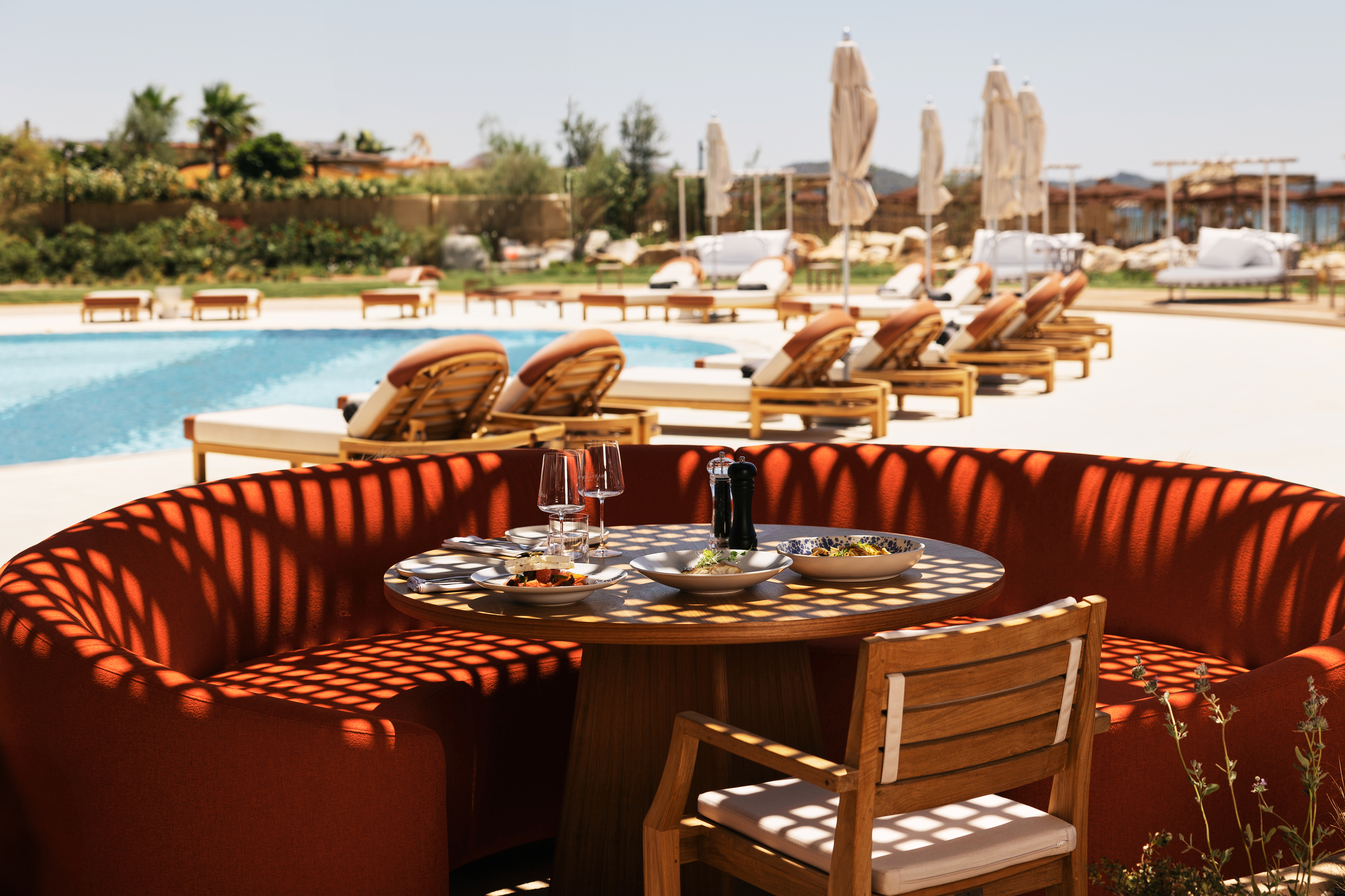 Domes Resort, Athens restaurant Barbarossa by the shore