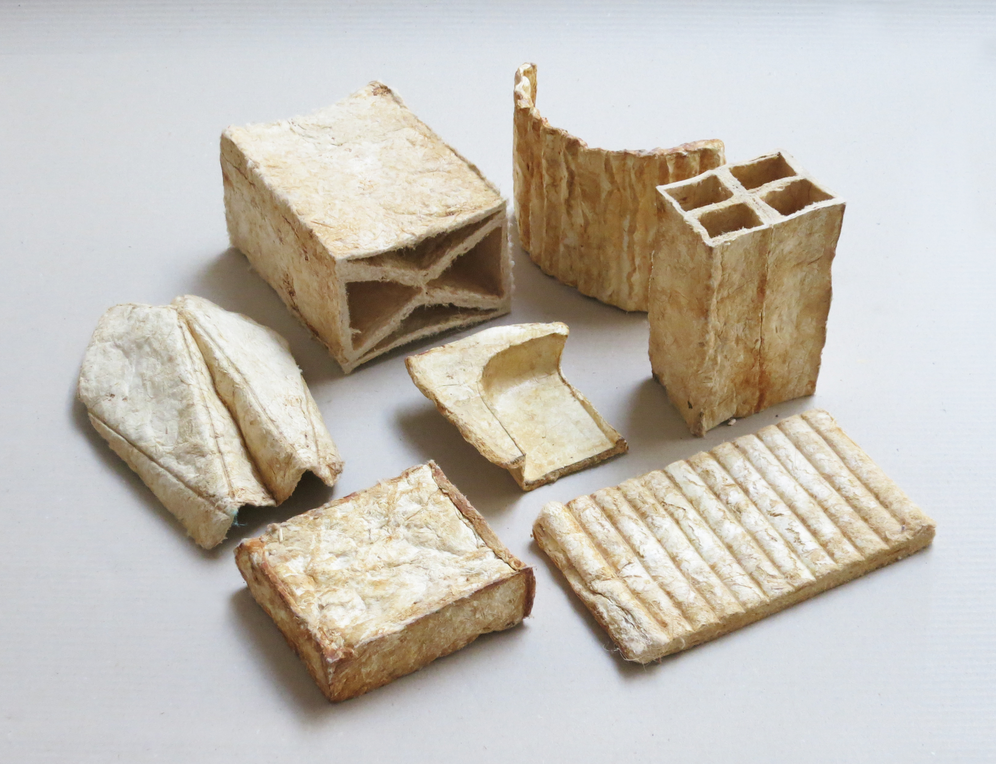 Jonas Edvard Nielsen's bio-textile material made of Mycelium