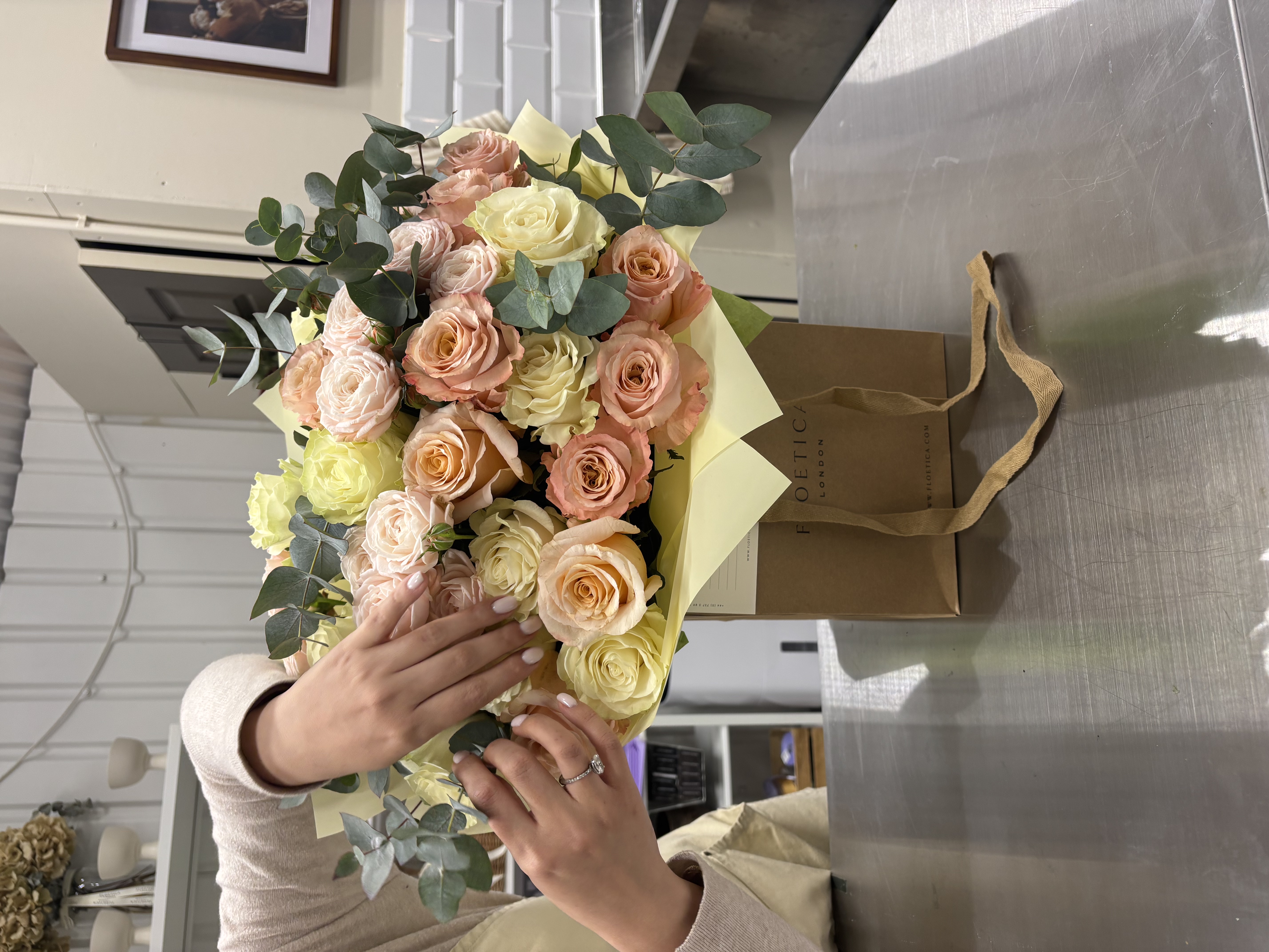 Floetica valentine's day flowers.