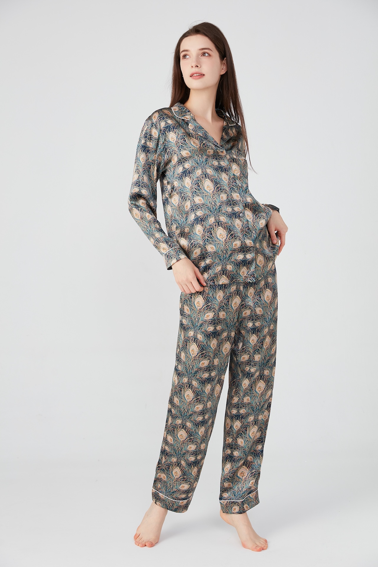 Luxury Pyjamas - Jasmine Silk. 