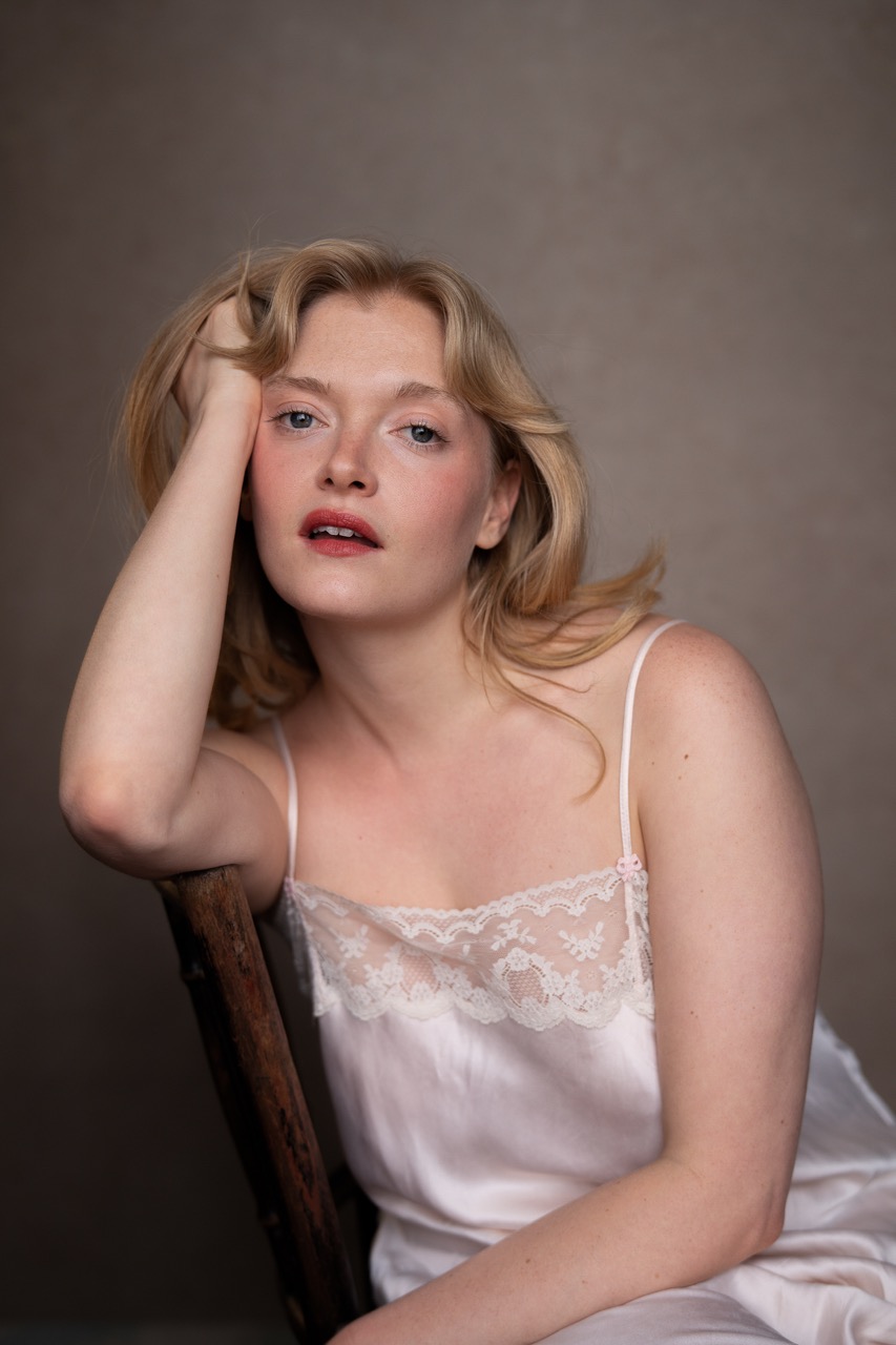 Natalie Quarry headshot, cast of call the midwife. 