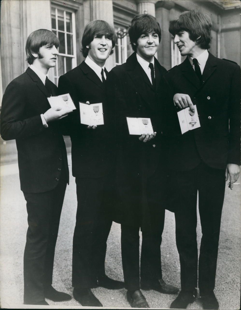 The Beatles, Queen Elizabeth II. 