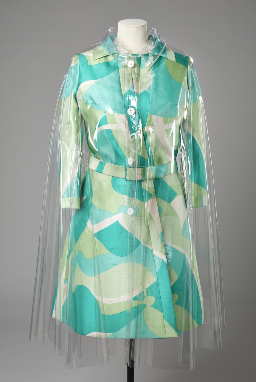 The turquoise Bolero jacket was a key part Royal Fashion.