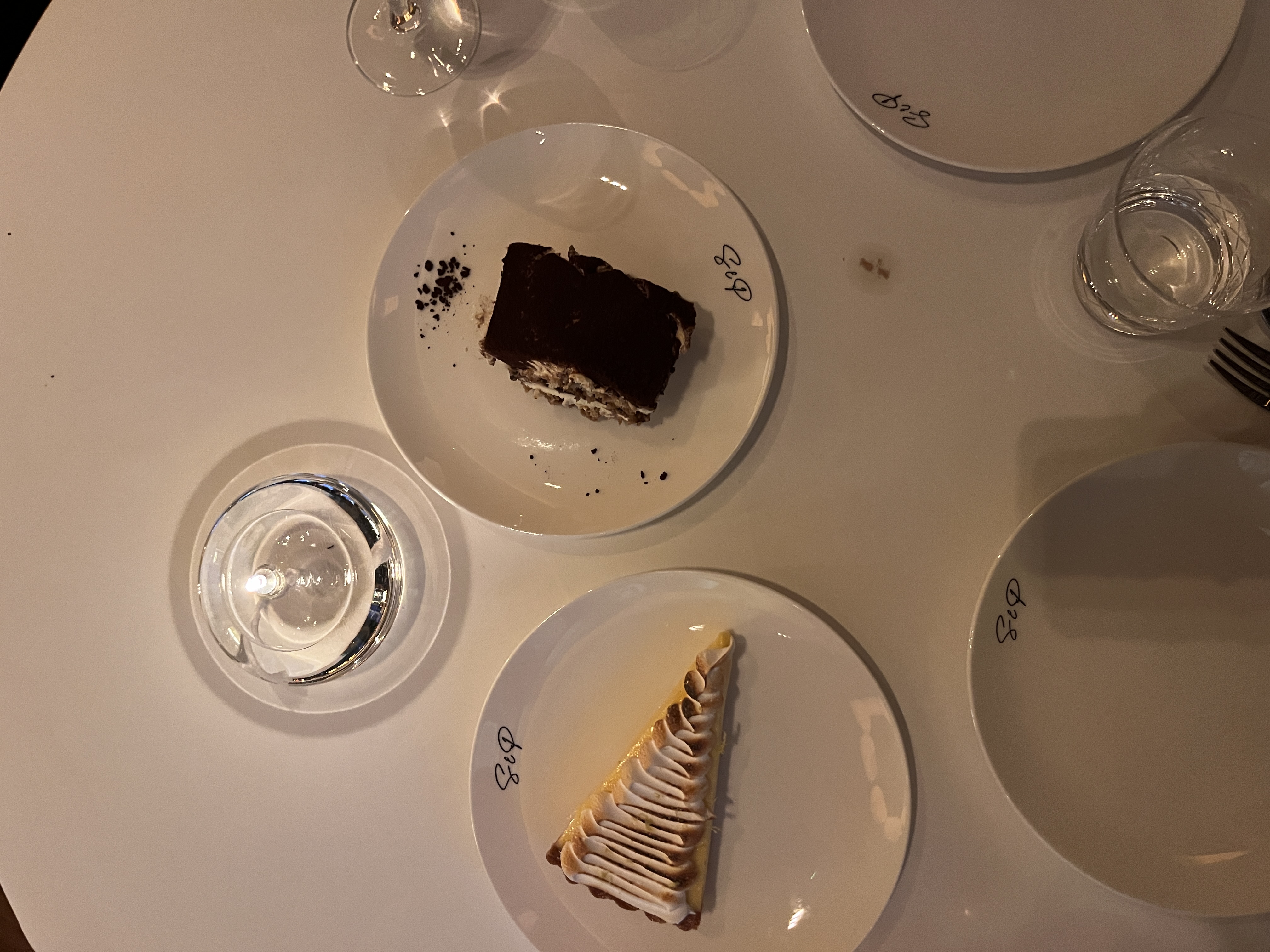 Dessert, Sale e Pepe London. 