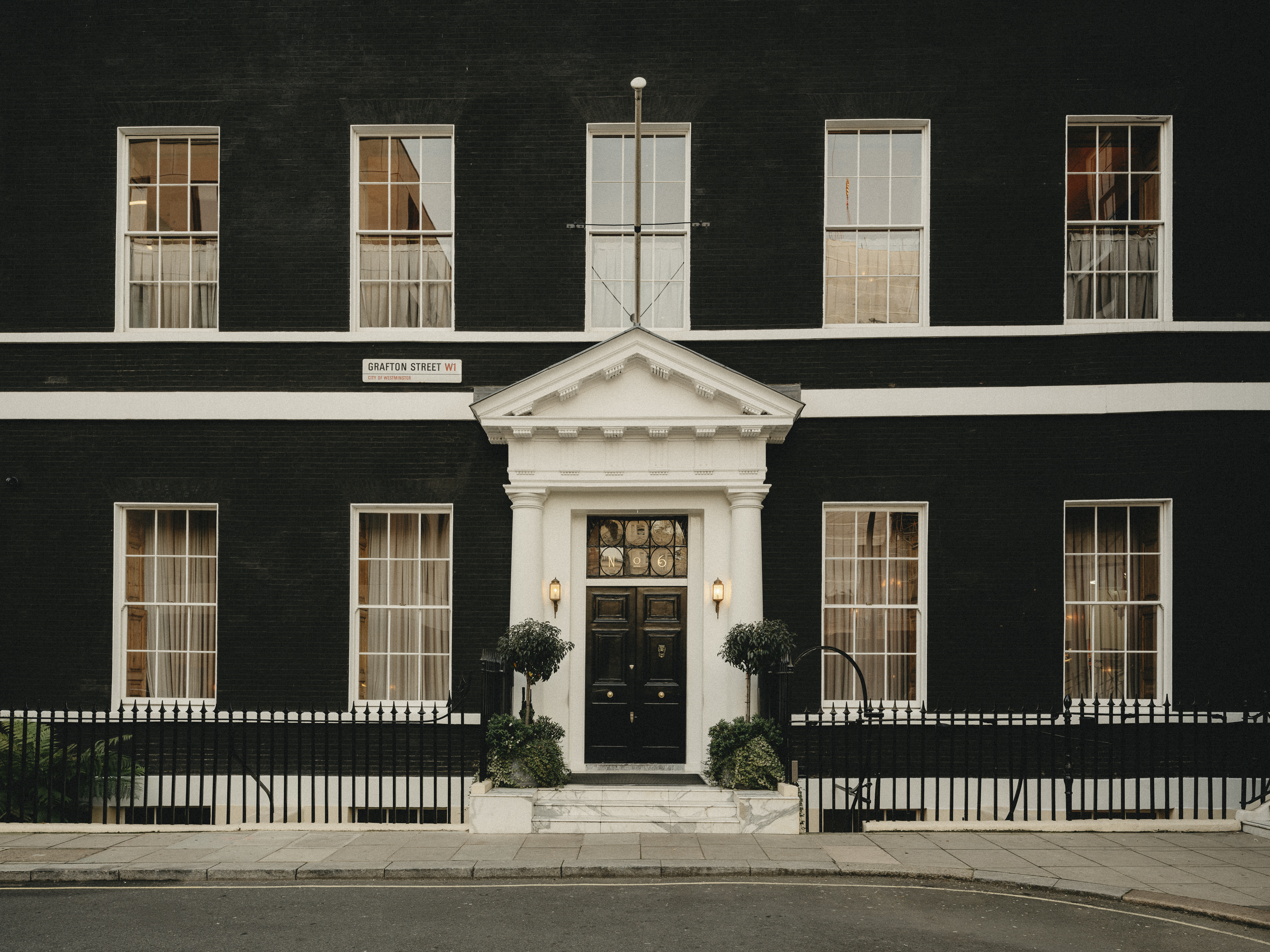 Maison Estelle, private members clubs London.