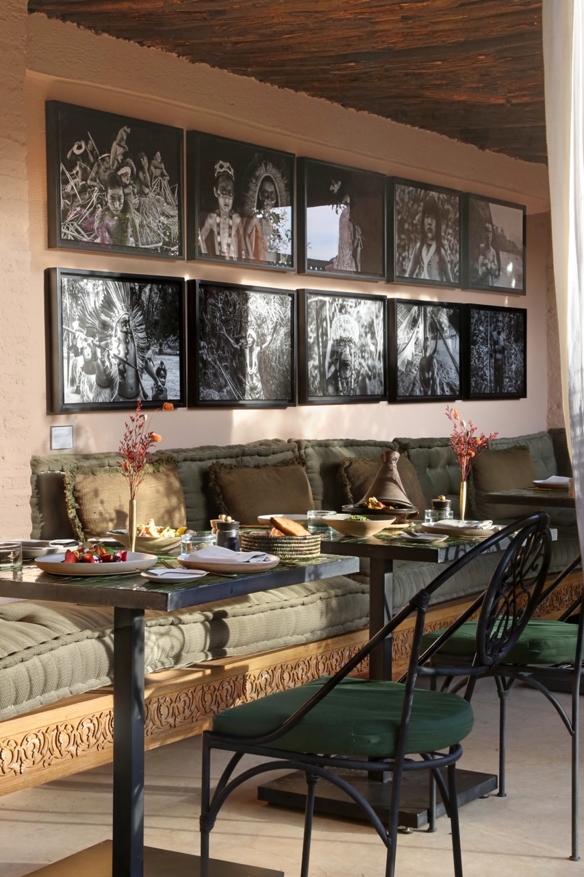 Dining with art, Hotel Marrakech. 
