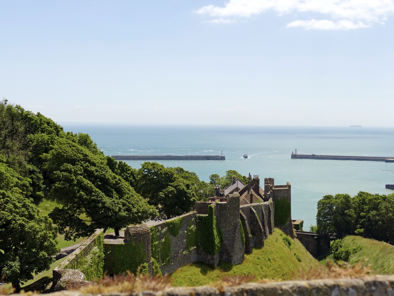 Dover Castle, Castle stays UK. 