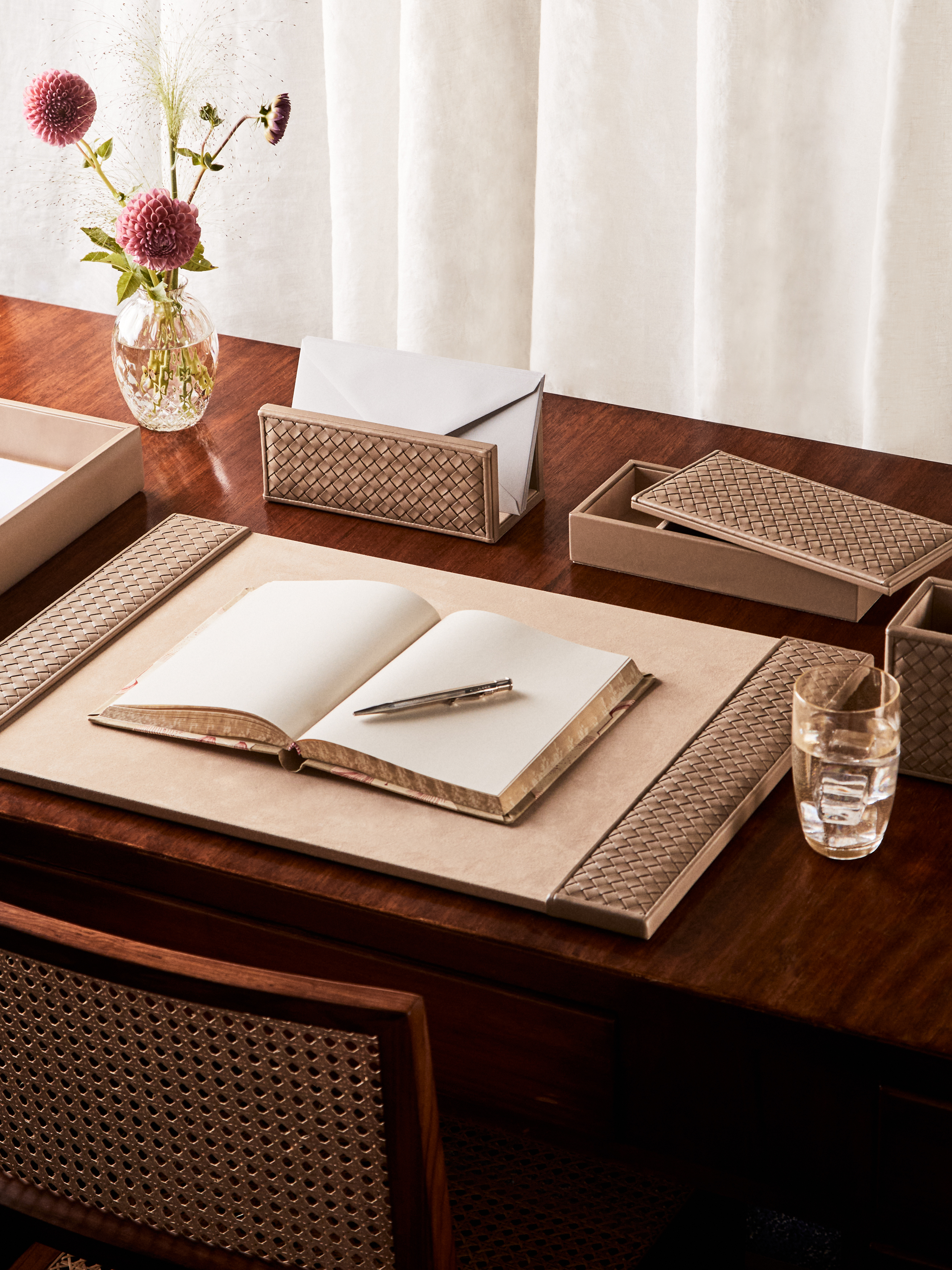 Father's Day gifts - desk tidy. 