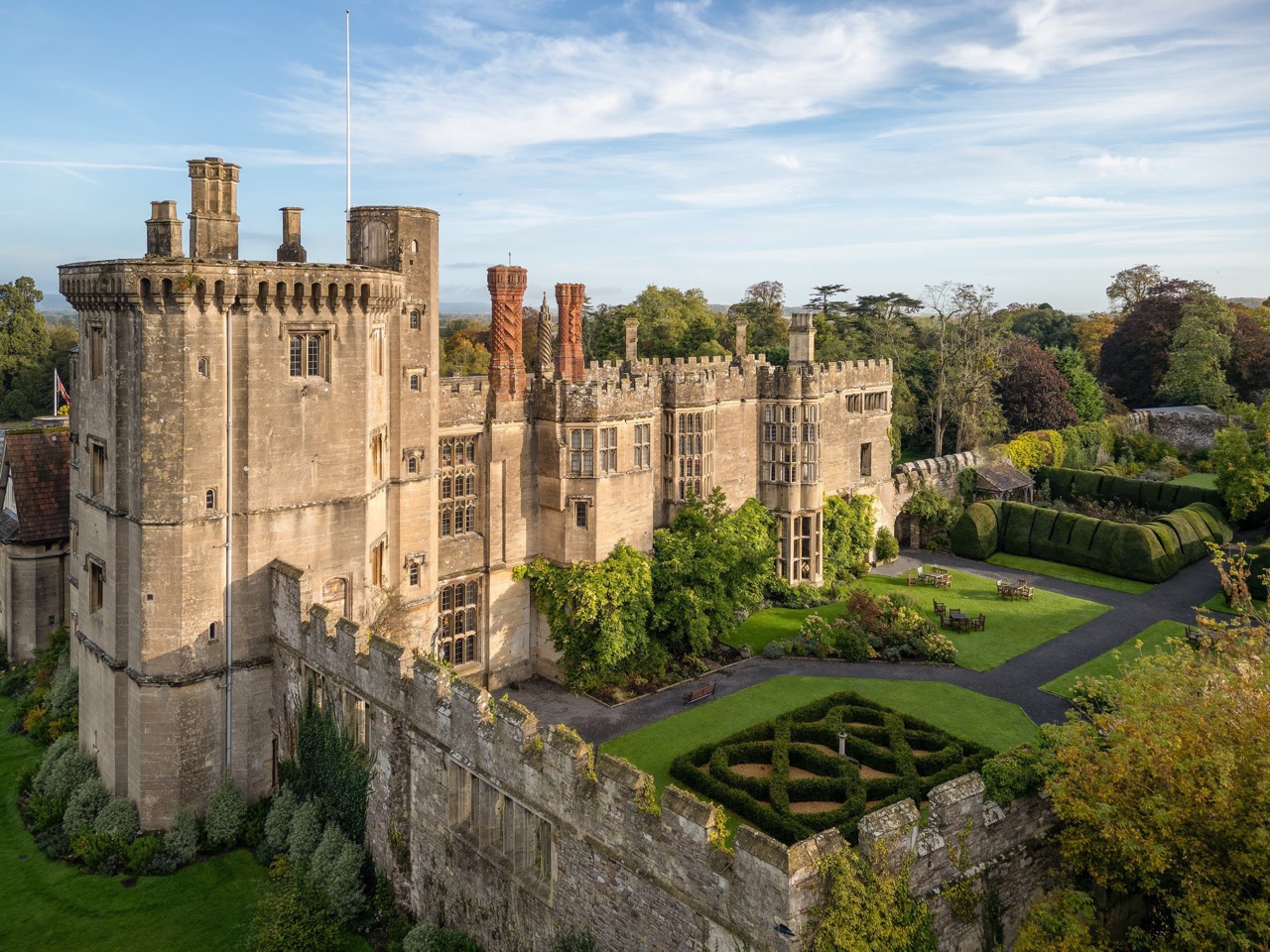 Thornbury Castle, Castle stays UK. 