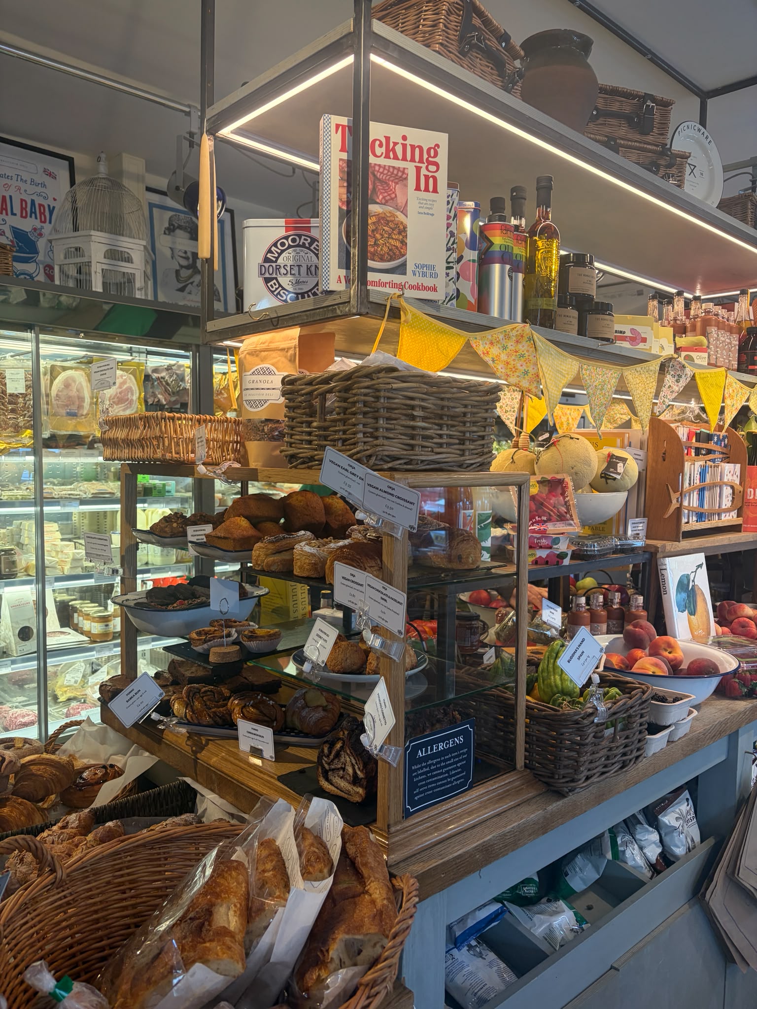 De Beauvoir Deli - Things to do in Hackney.