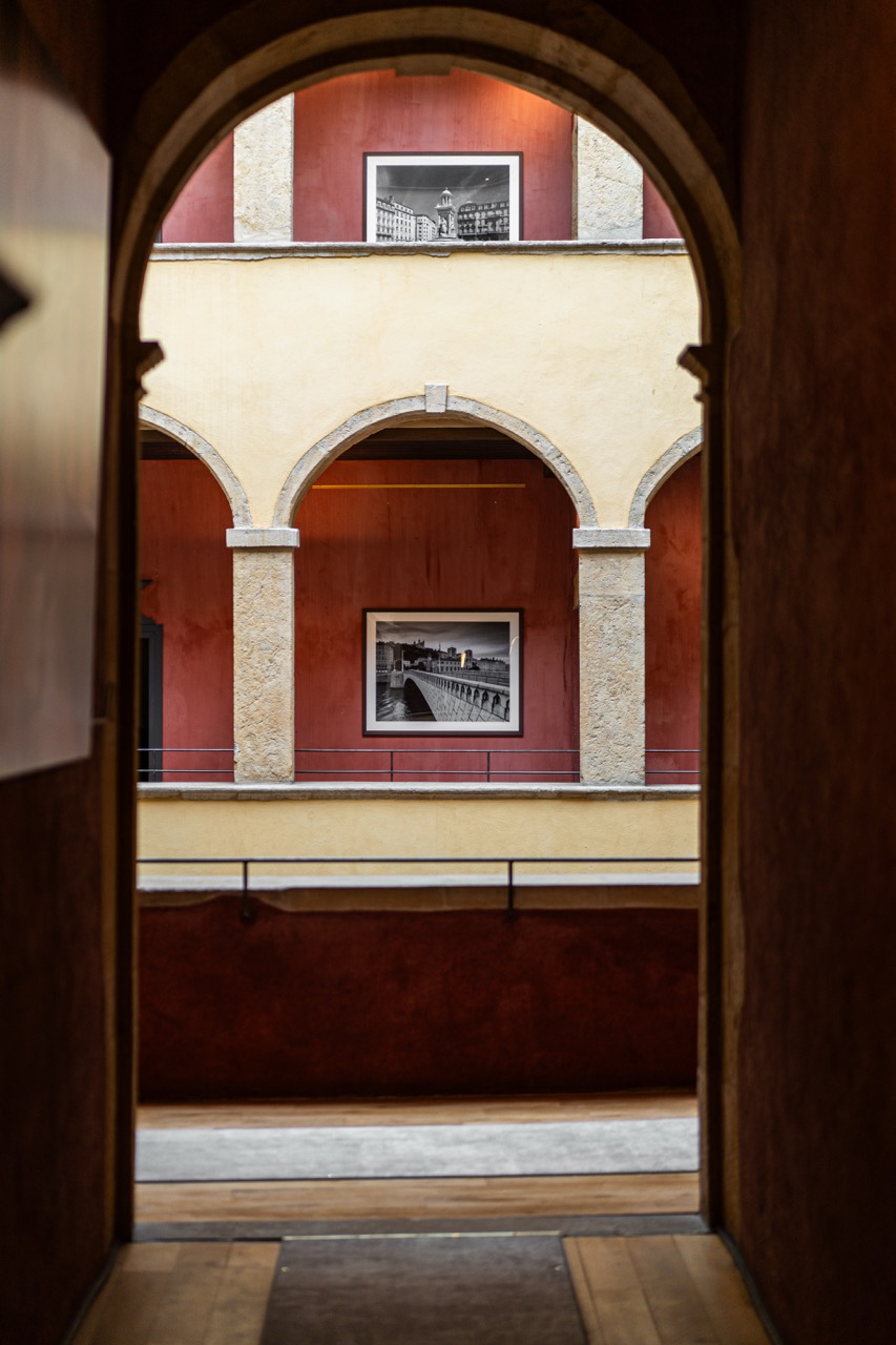 Cour des Loges - France road trip. 