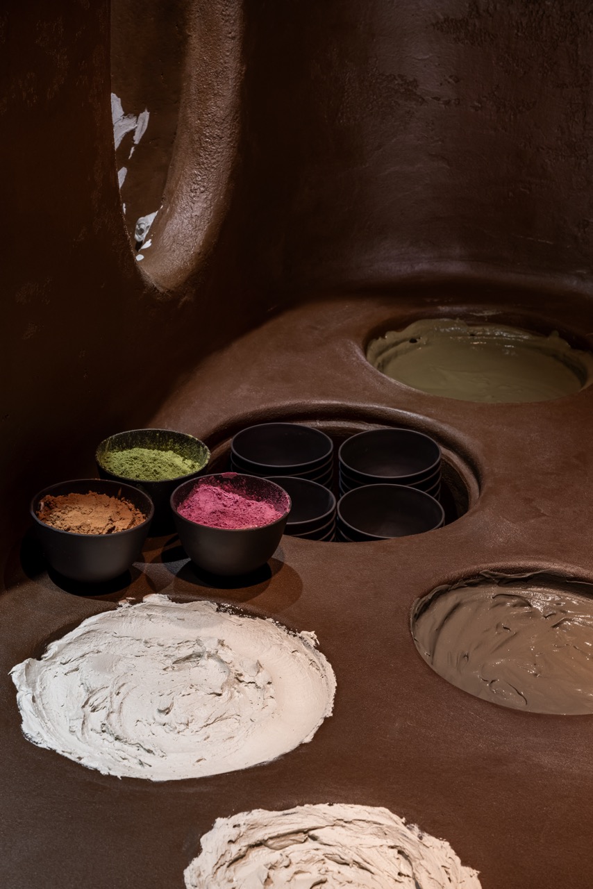 Mud cave, Mandrake Hotel. 