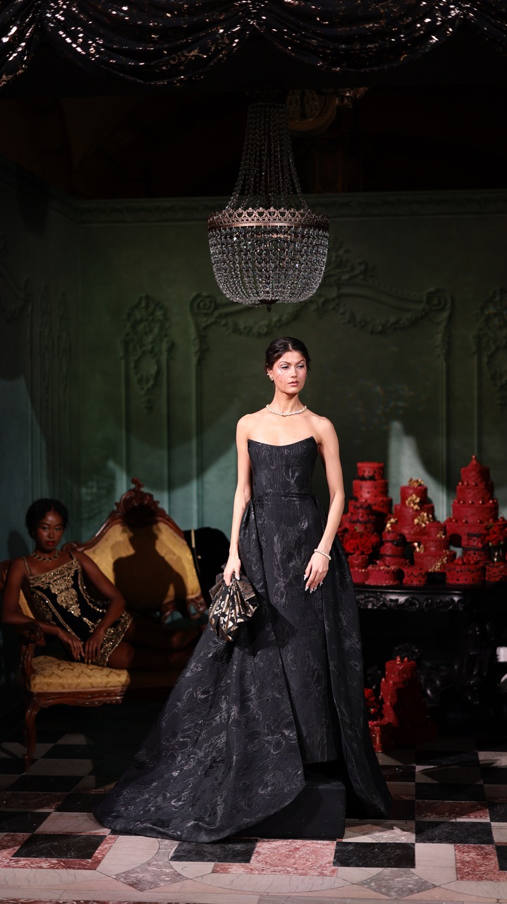 Alice + Olivia A/W Collection.