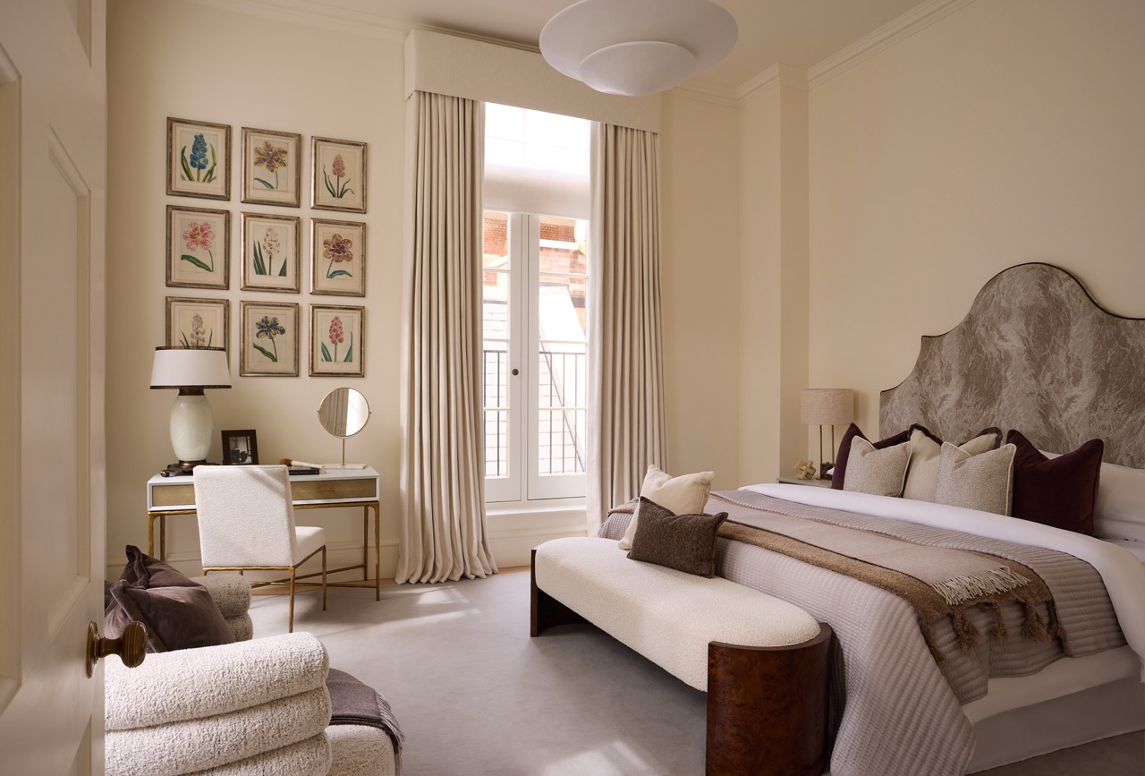 Bedroom, Kensington Palace Gardens. 