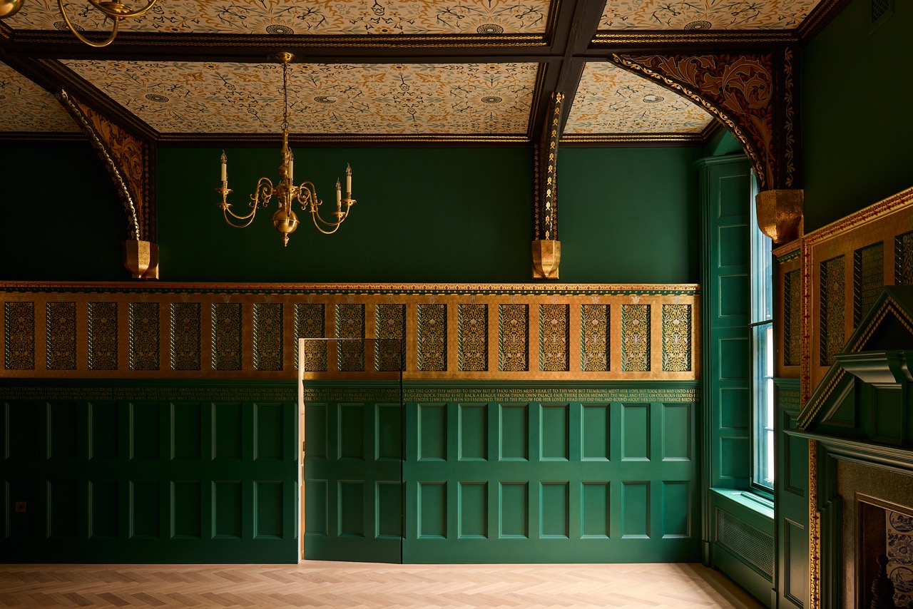 Dining room, Kensington Palace Gardens.