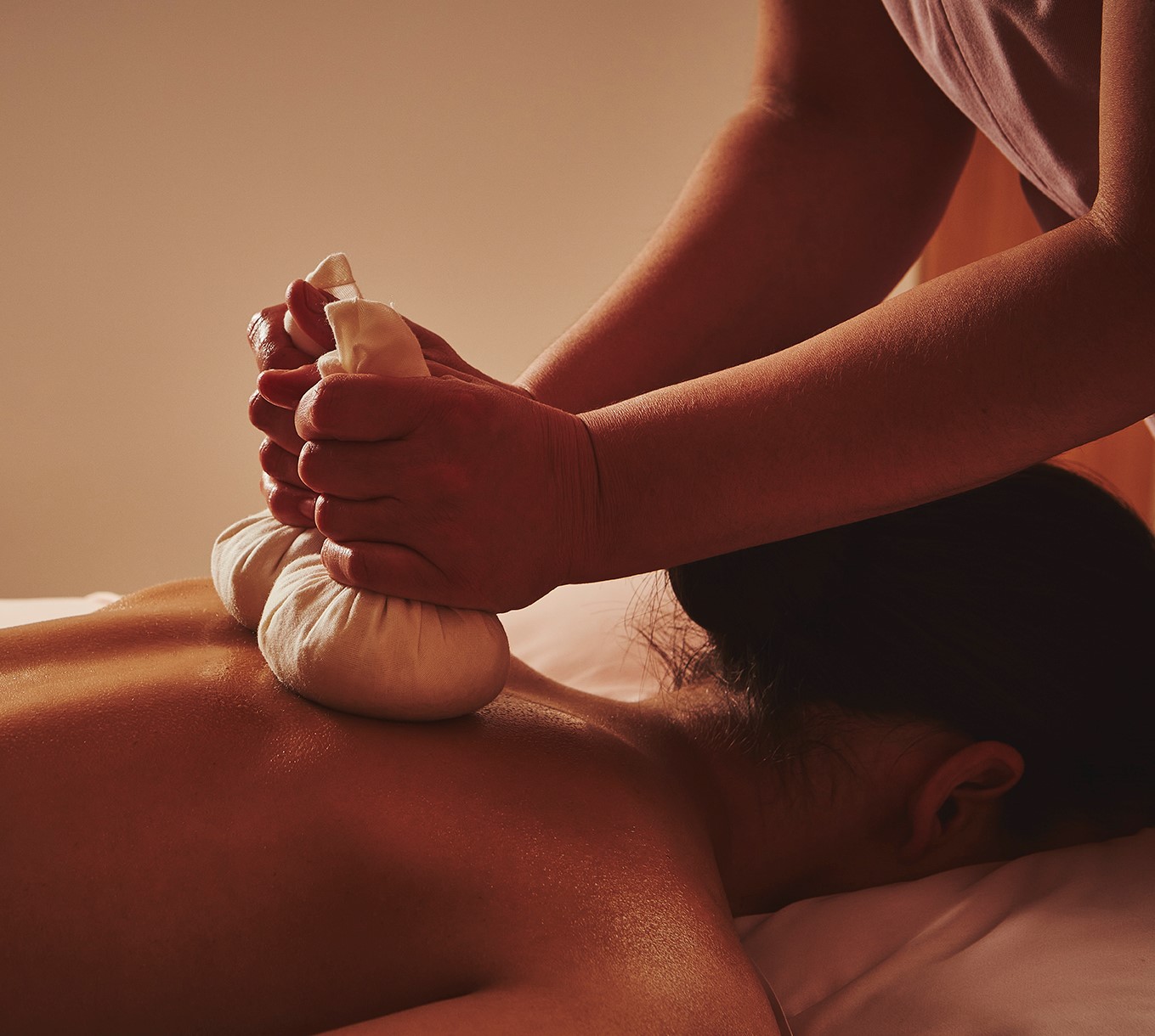 Massage, Barbara Sturm. 